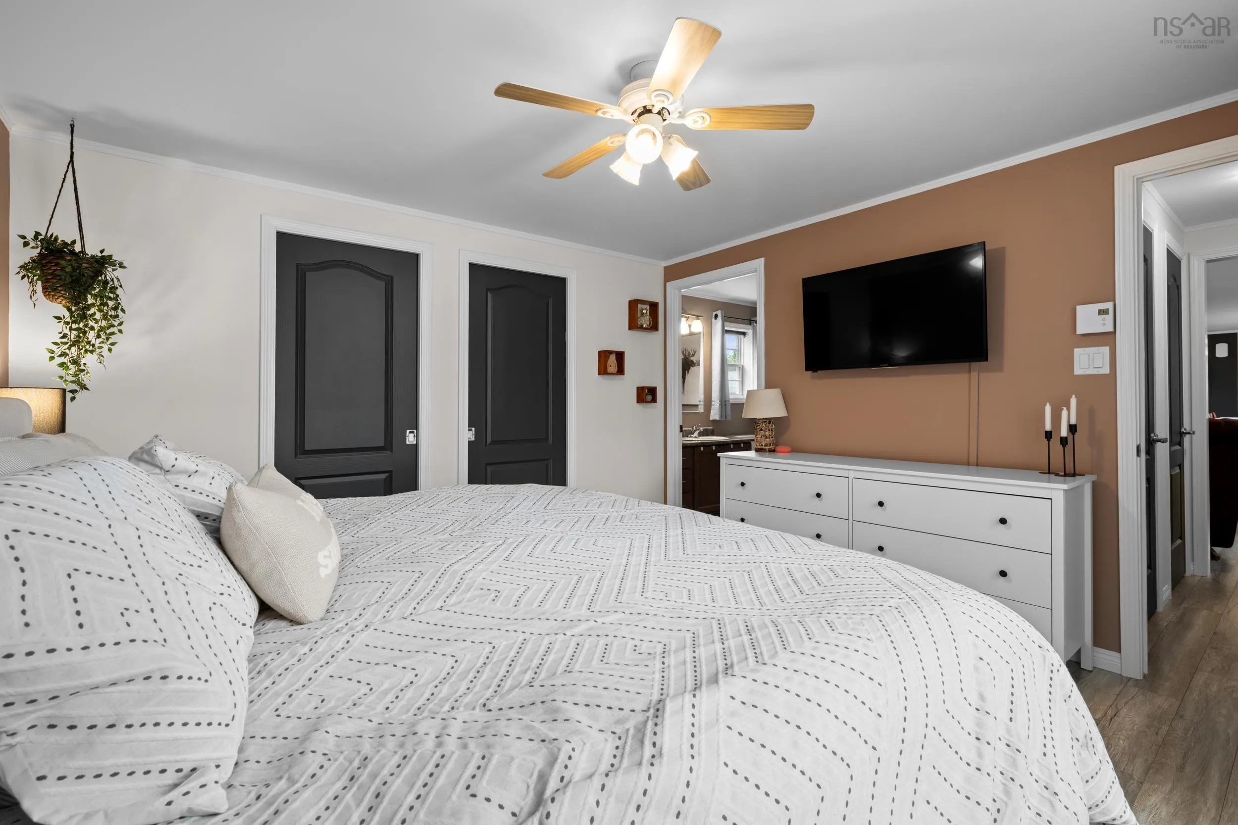 22 Ninth Street, Lucasville, NS B4B 0C9, 3 Bedrooms Bedrooms, ,2 BathroomsBathrooms,Residential,For Sale,Ninth,202523012