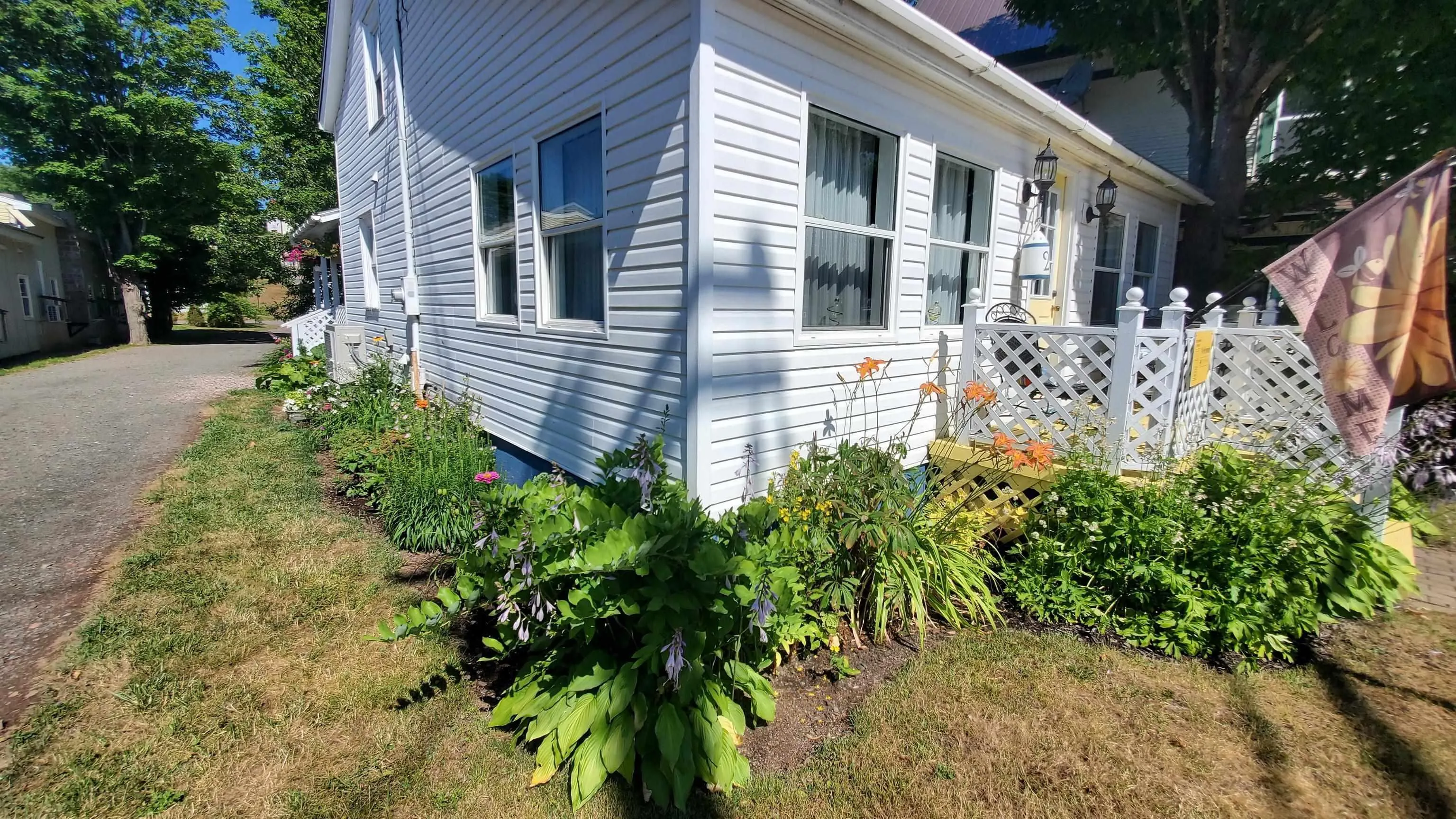 273 Main Street, Parrsboro, NS B0M 1S0, 3 Bedrooms Bedrooms, ,2 BathroomsBathrooms,Residential,For Sale,Main,202519119