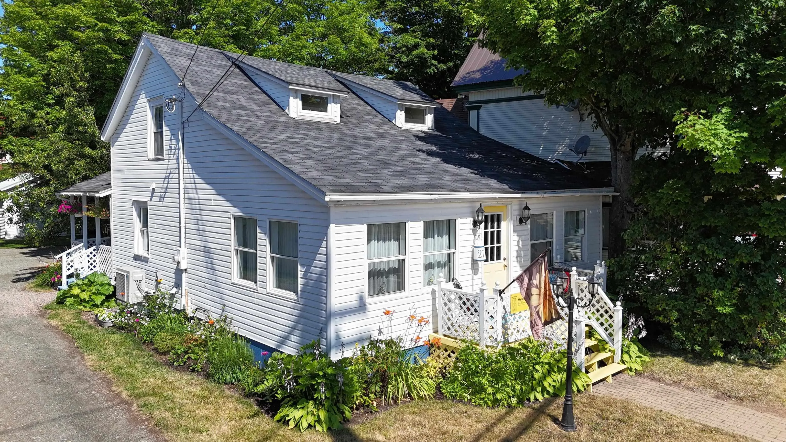 273 Main Street, Parrsboro, NS B0M 1S0, 3 Bedrooms Bedrooms, ,2 BathroomsBathrooms,Residential,For Sale,Main,202519119