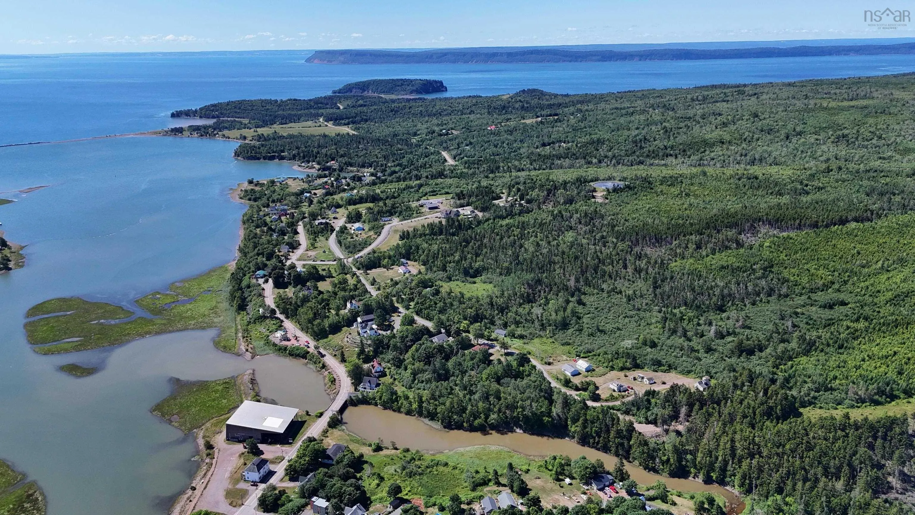 273 Main Street, Parrsboro, NS B0M 1S0, 3 Bedrooms Bedrooms, ,2 BathroomsBathrooms,Residential,For Sale,Main,202519119