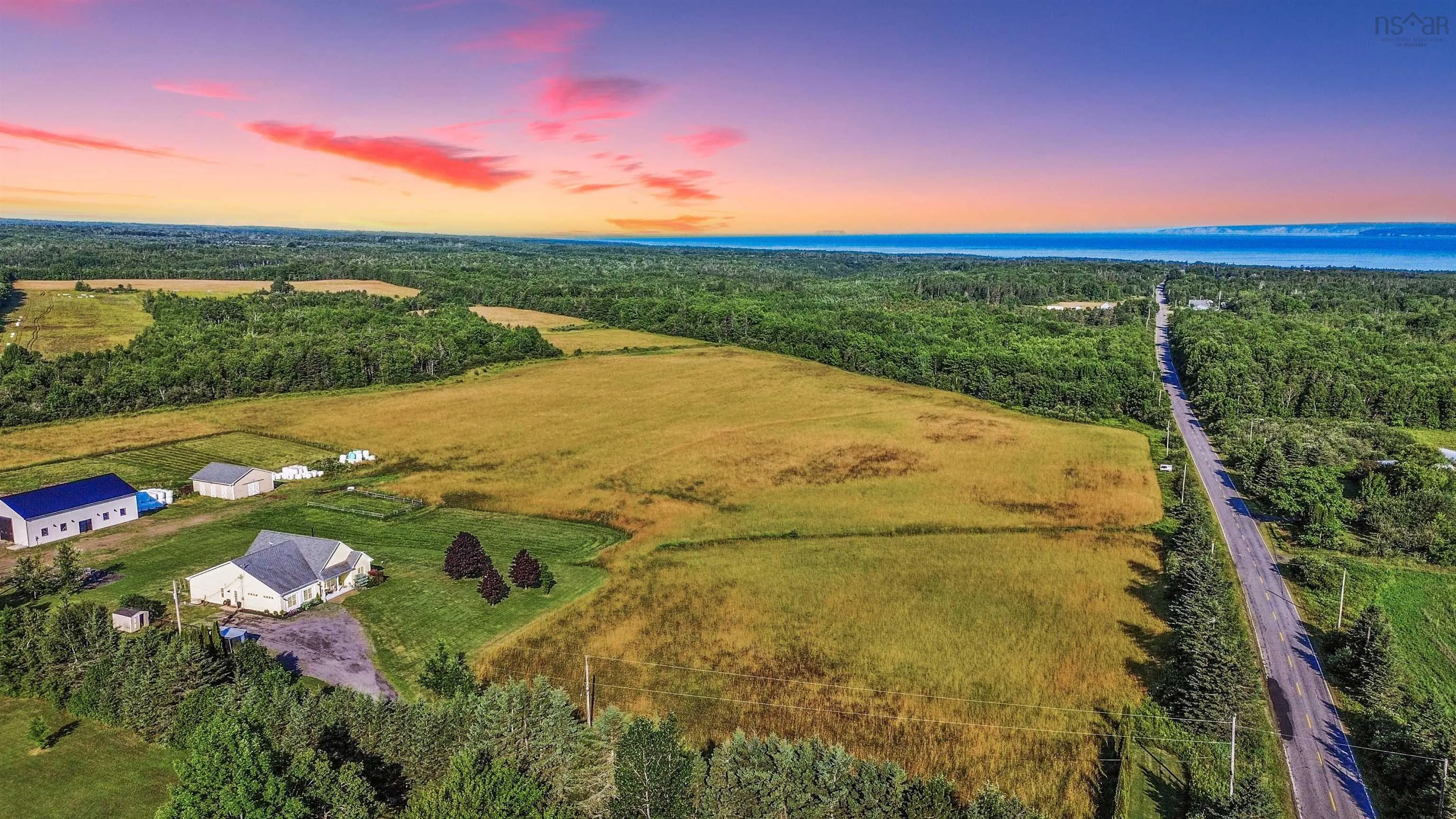 3419 Highway 359, Halls Harbour, NS B0P 1J0, 5 Bedrooms Bedrooms, ,3 BathroomsBathrooms,Residential,For Sale,Highway 359,202519448