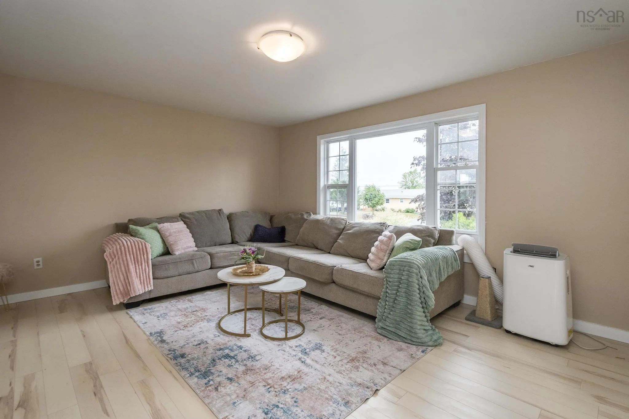 16 Ridgeview Street, Milford, NS B0N 1Y0, 4 Bedrooms Bedrooms, ,2 BathroomsBathrooms,Residential,For Sale,Ridgeview,202520926