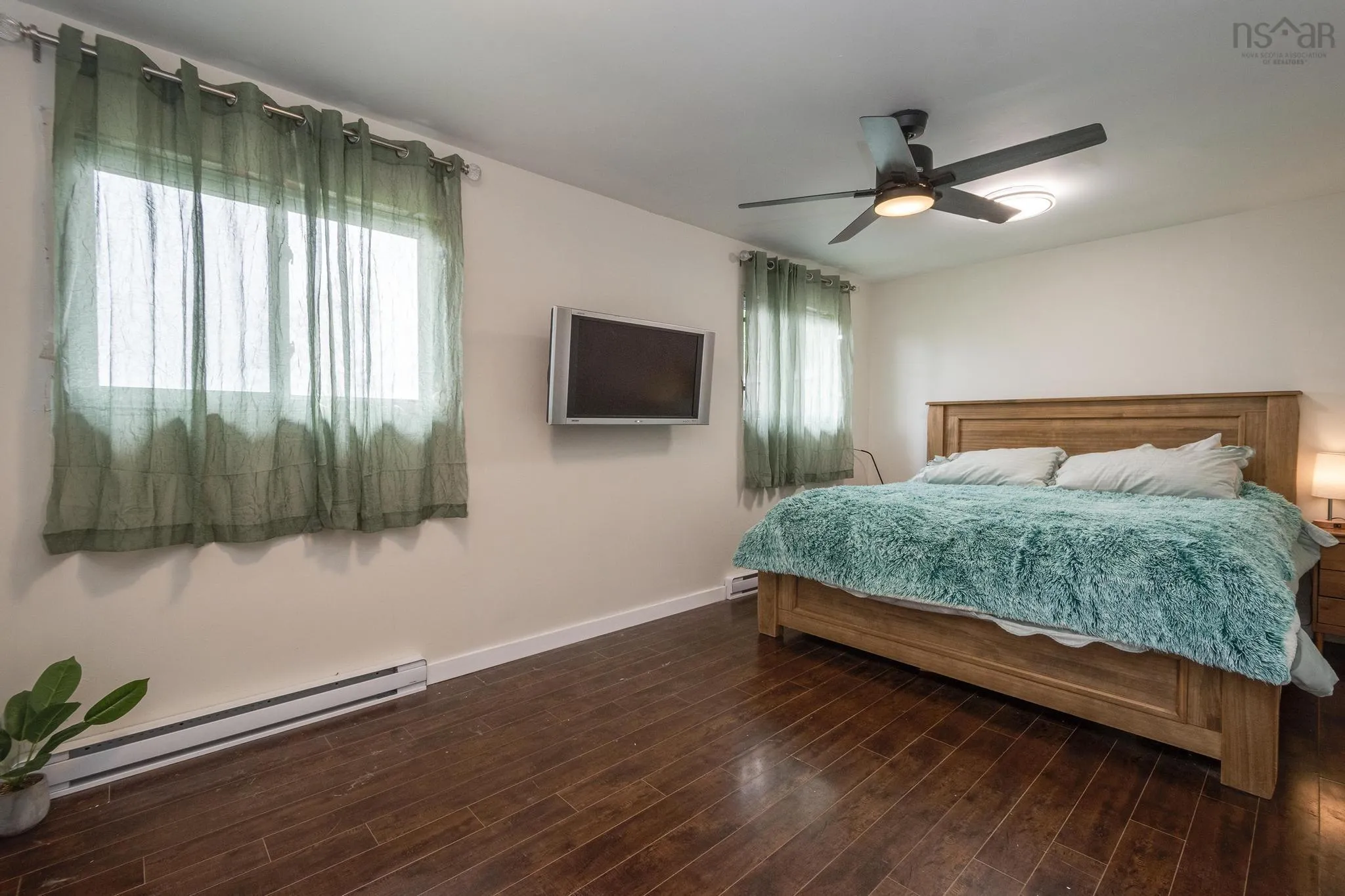 16 Ridgeview Street, Milford, NS B0N 1Y0, 4 Bedrooms Bedrooms, ,2 BathroomsBathrooms,Residential,For Sale,Ridgeview,202520926