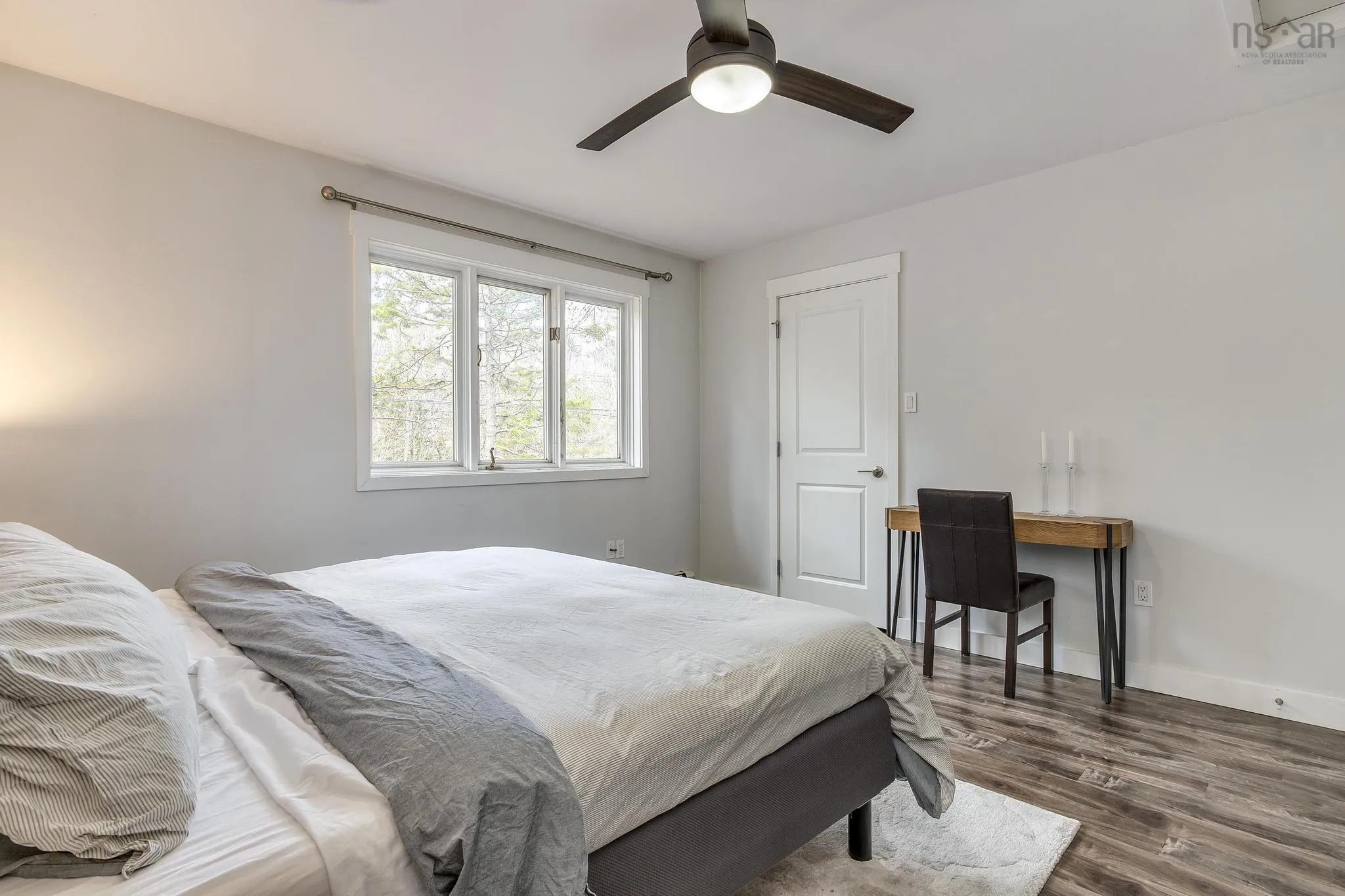400 Crown Drive, Halifax Ns B3n 1l1, 3 Bedrooms Bedrooms, ,3 BathroomsBathrooms,Residential,For Sale,Crown,202508719