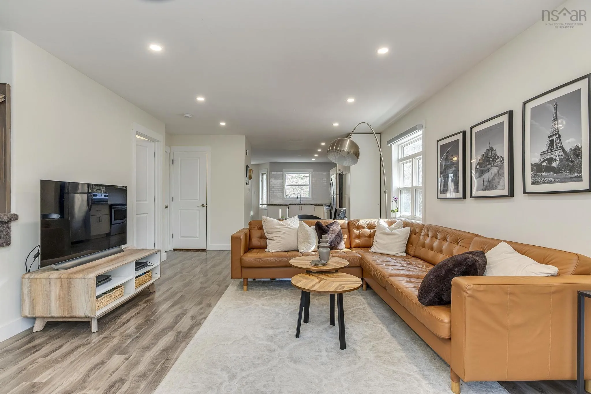 400 Crown Drive, Halifax Ns B3n 1l1, 3 Bedrooms Bedrooms, ,3 BathroomsBathrooms,Residential,For Sale,Crown,202508719