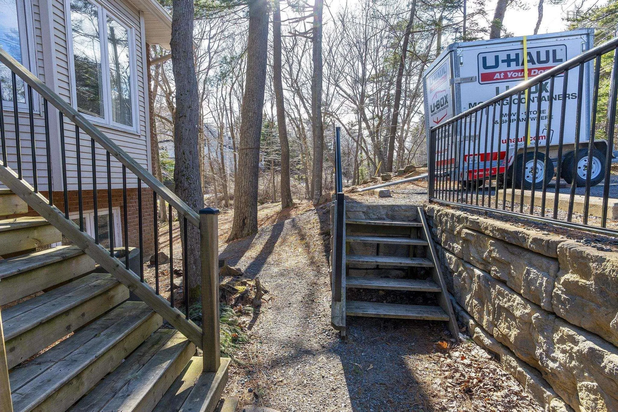 400 Crown Drive, Halifax Ns B3n 1l1, 3 Bedrooms Bedrooms, ,3 BathroomsBathrooms,Residential,For Sale,Crown,202508719