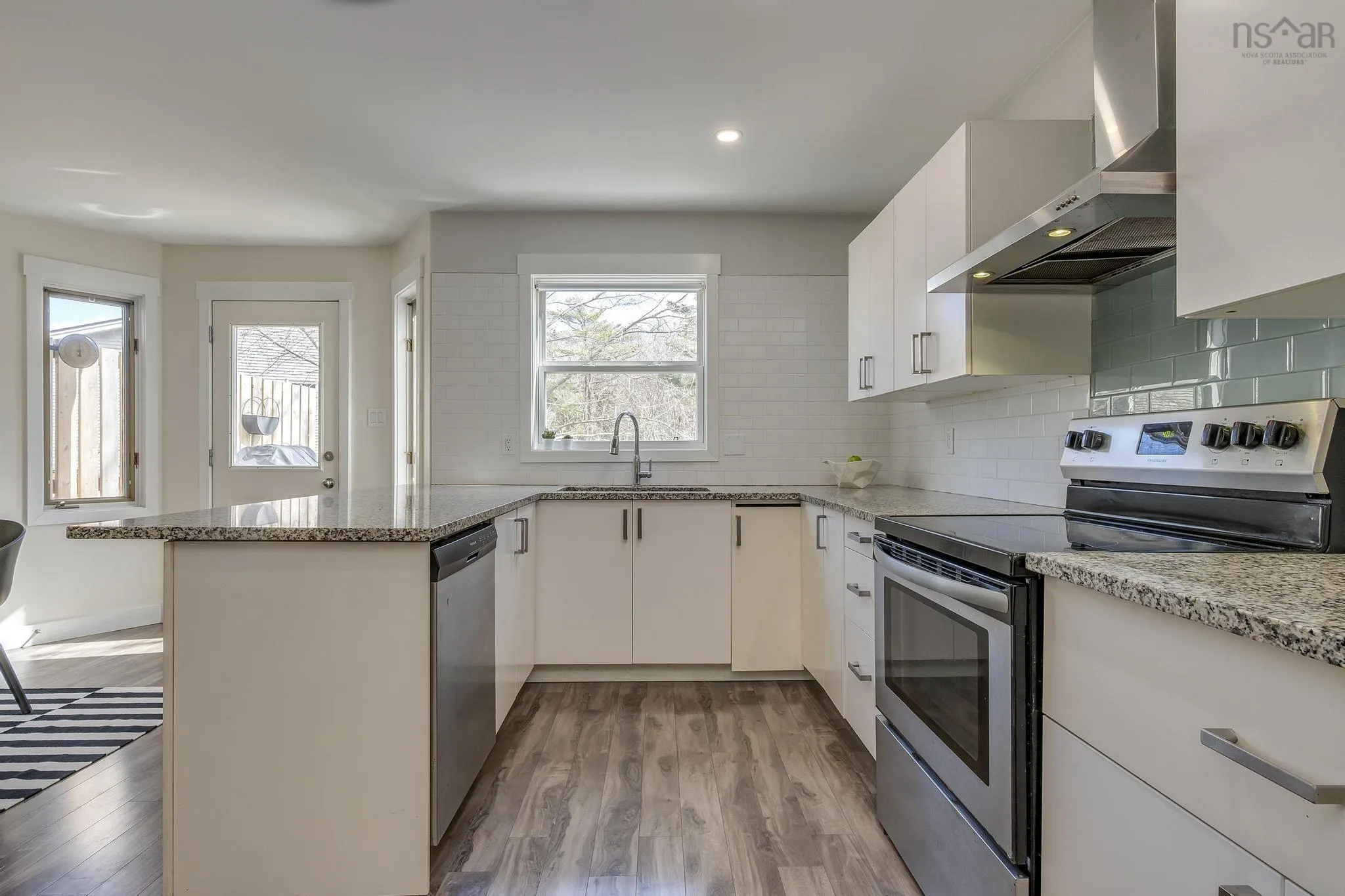 400 Crown Drive, Halifax Ns B3n 1l1, 3 Bedrooms Bedrooms, ,3 BathroomsBathrooms,Residential,For Sale,Crown,202508719
