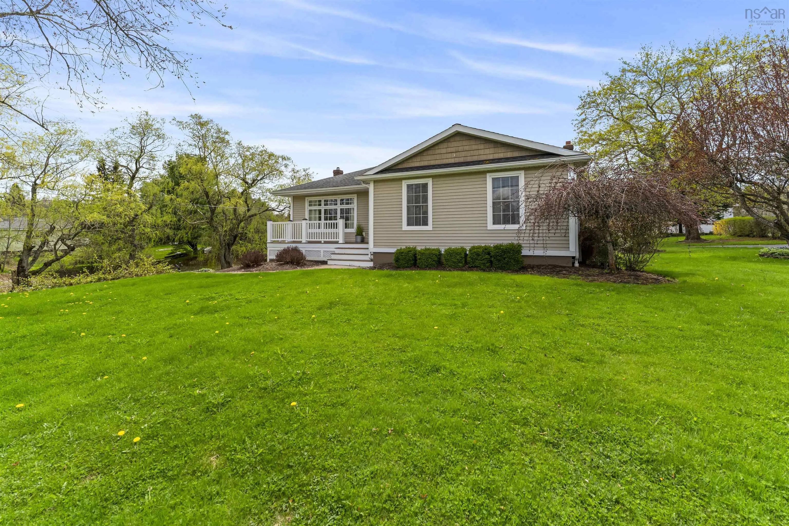 580 Hwy 1, Mount Denson, NS B0P 1P0, 3 Bedrooms Bedrooms, ,1 BathroomBathrooms,Residential,For Sale,Hwy 1,202511976