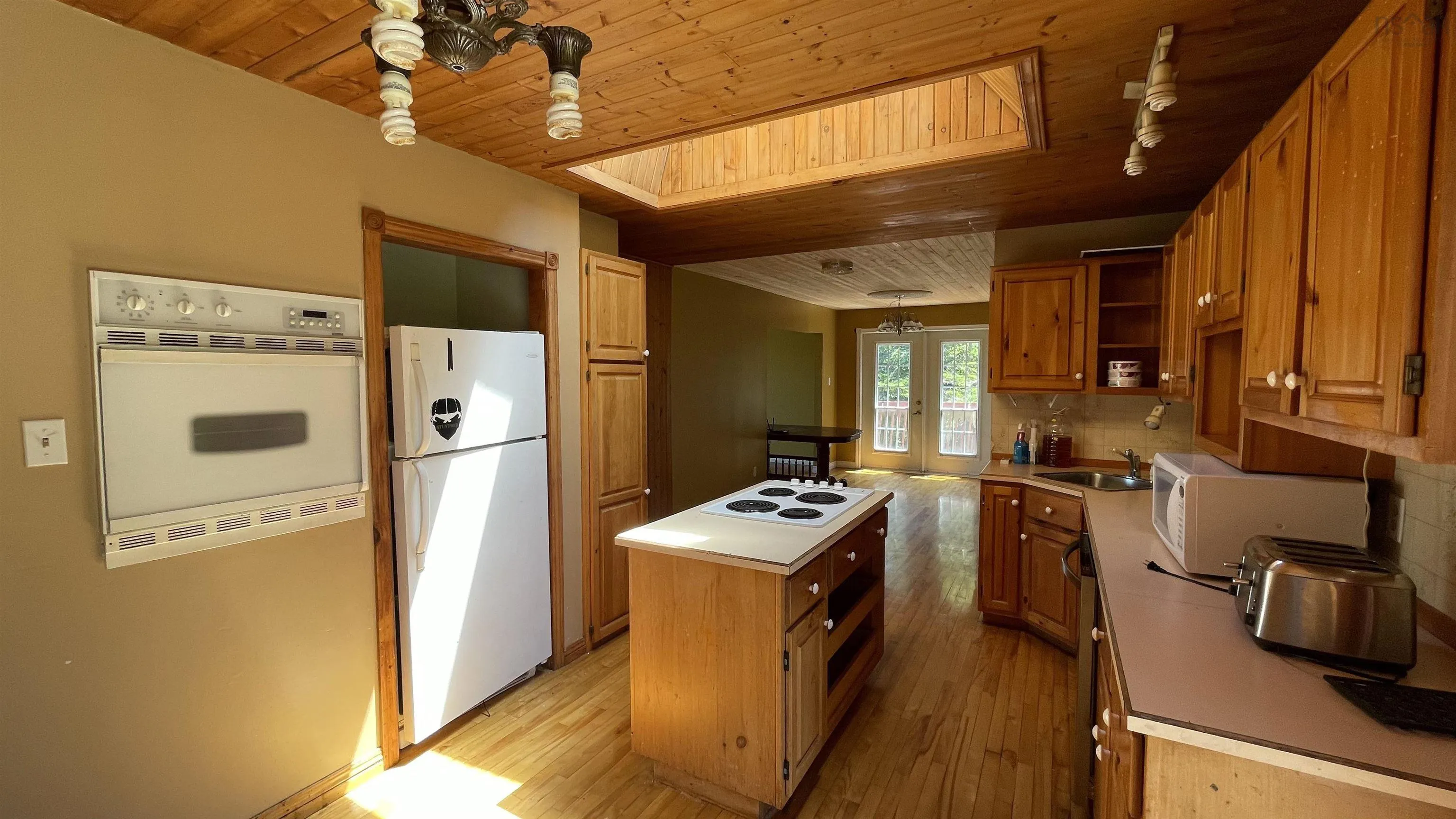 1680 West Jeddore Road, West Jeddore, NS B0J 2L0, 2 Bedrooms Bedrooms, ,2 BathroomsBathrooms,Residential,For Sale,West Jeddore,202520134