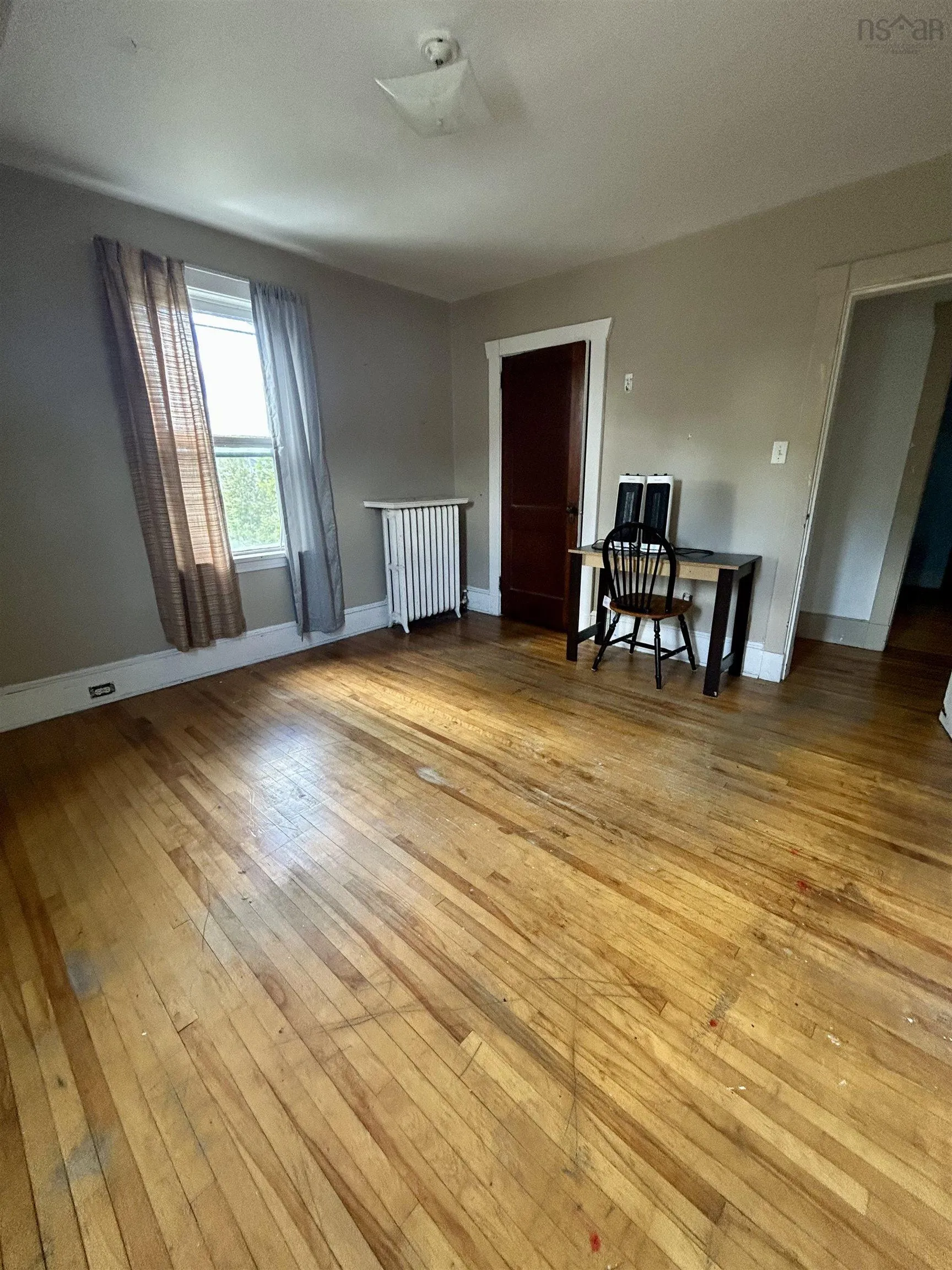 128 Inglis St., Sydney, NS B1P 1W8, 3 Bedrooms Bedrooms, ,1 BathroomBathrooms,Residential,For Sale,Inglis St.,202521048