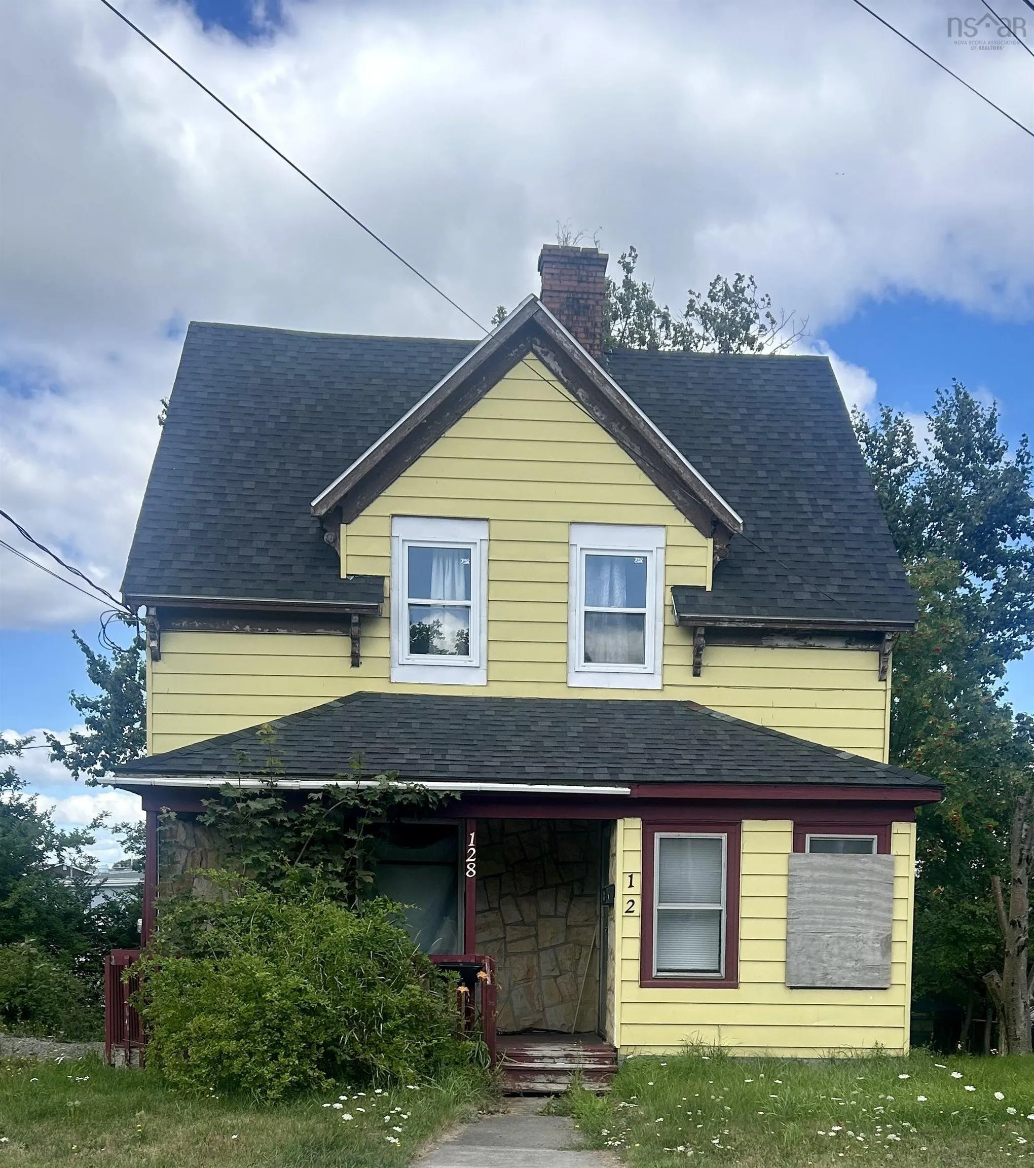 128 Inglis St., Sydney, NS B1P 1W8, 3 Bedrooms Bedrooms, ,1 BathroomBathrooms,Residential,For Sale,Inglis St.,202521048
