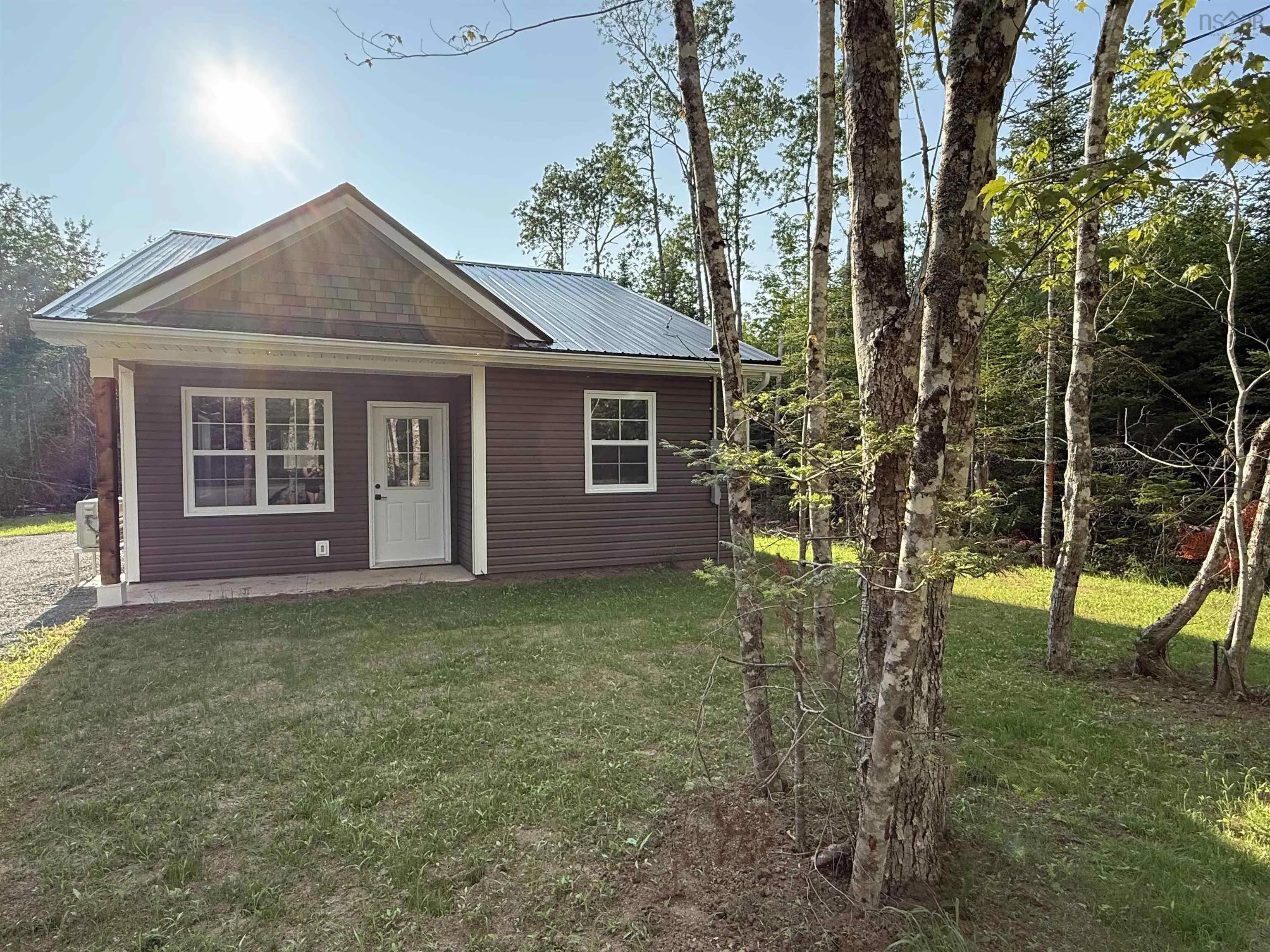 1557 Belmont Road, Belmont, NS B0M 1G0, 2 Bedrooms Bedrooms, ,1 BathroomBathrooms,Residential,For Sale,Belmont,202513313