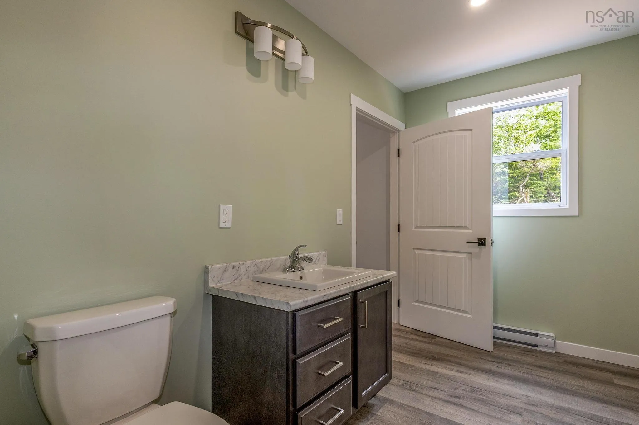 1557 Belmont Road, Belmont, NS B0M 1G0, 2 Bedrooms Bedrooms, ,1 BathroomBathrooms,Residential,For Sale,Belmont,202513313
