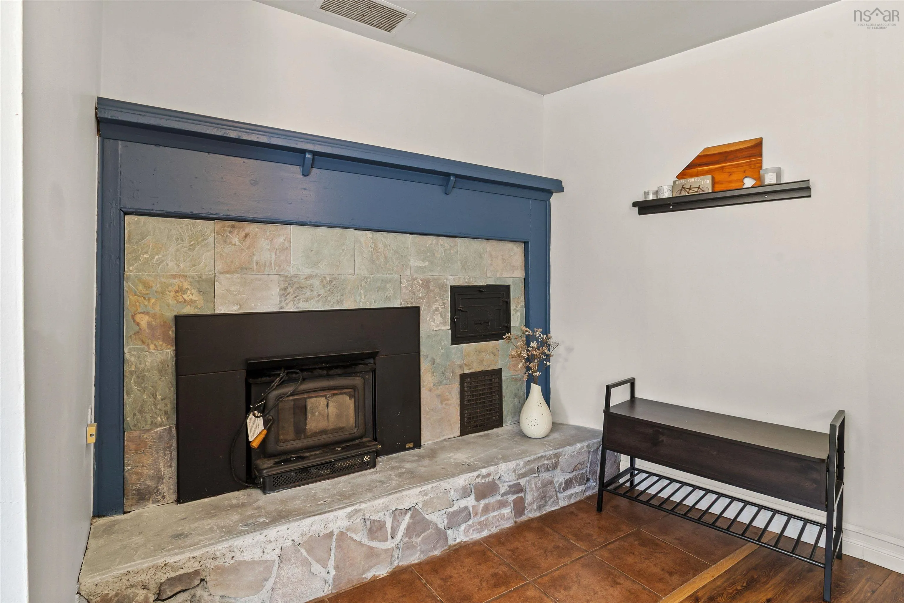 5851 Highway 1, St. Croix, NS B0N 1L0, 3 Bedrooms Bedrooms, ,2 BathroomsBathrooms,Residential,For Sale,Highway 1,202523636