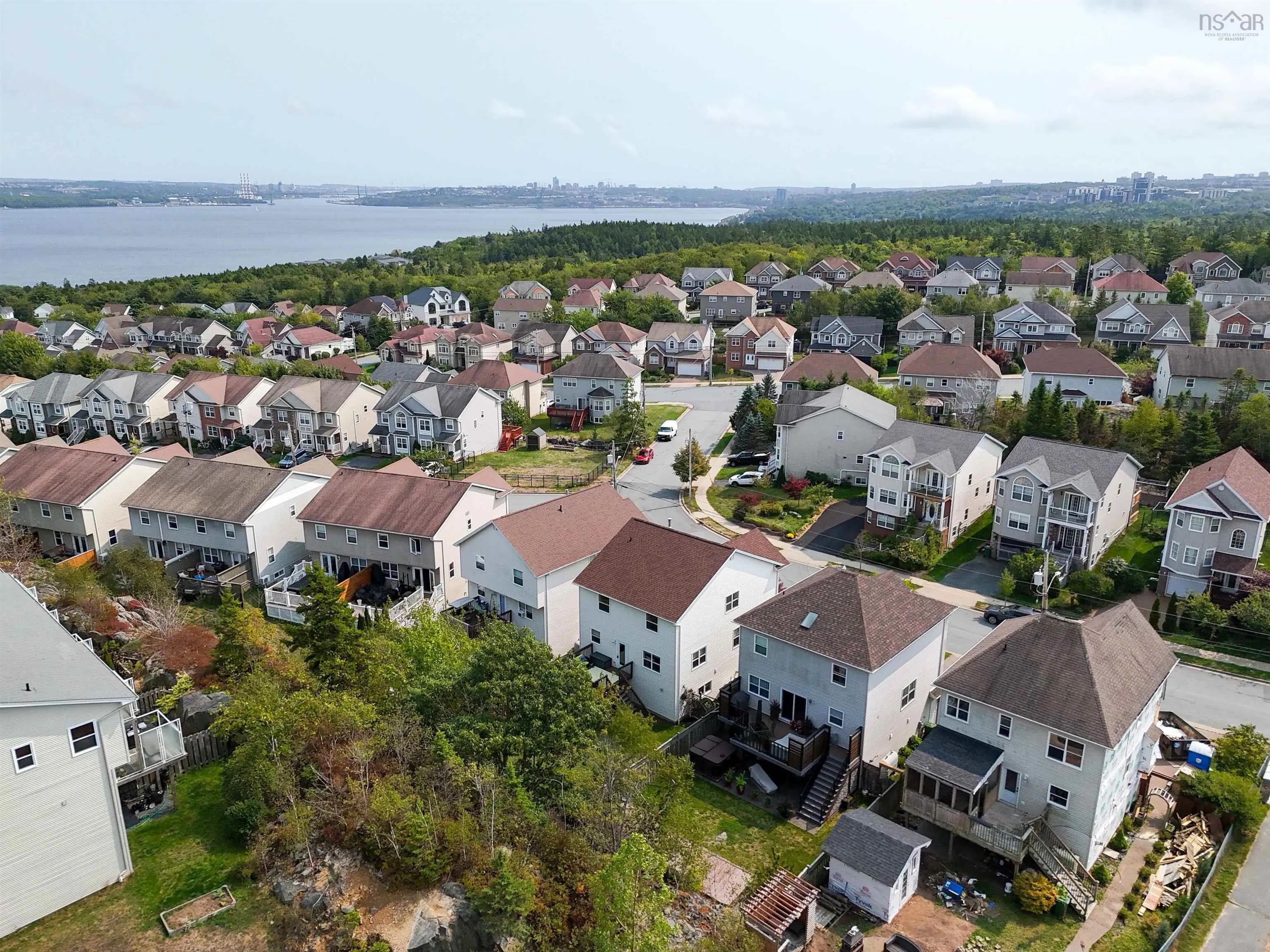 29 Cutter Drive, Halifax, NS B3M 4W6, 5 Bedrooms Bedrooms, ,4 BathroomsBathrooms,Residential,For Sale,Cutter,202522982