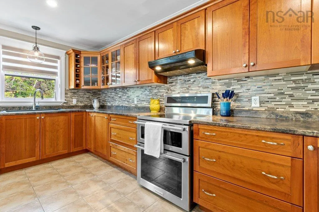 29 Cutter Drive, Halifax, NS B3M 4W6, 5 Bedrooms Bedrooms, ,4 BathroomsBathrooms,Residential,For Sale,Cutter,202522982