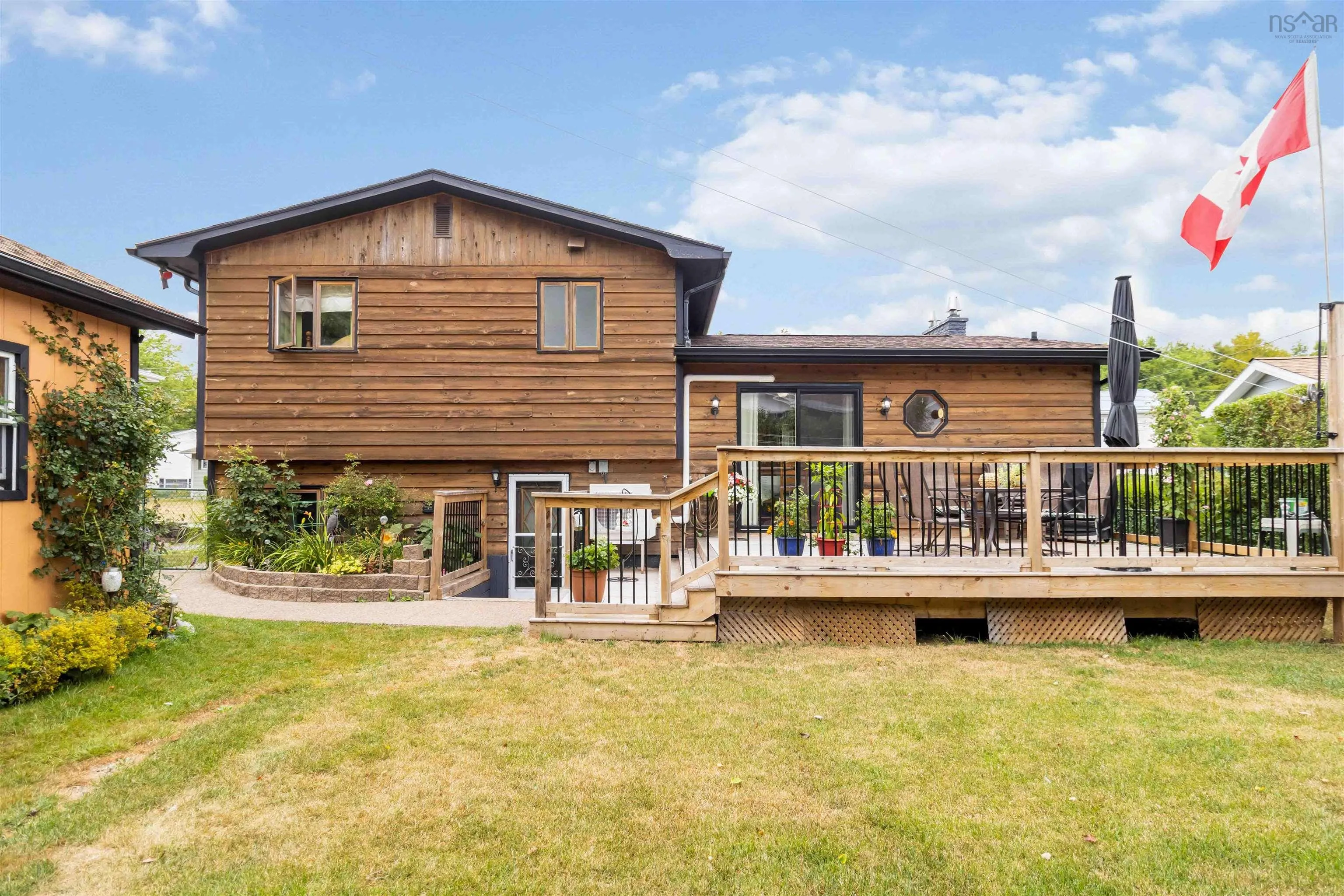 1681 Riverside Drive, Lower Sackville, NS B4C 2Y7, 3 Bedrooms Bedrooms, ,2 BathroomsBathrooms,Residential,For Sale,Riverside Drive,202520852