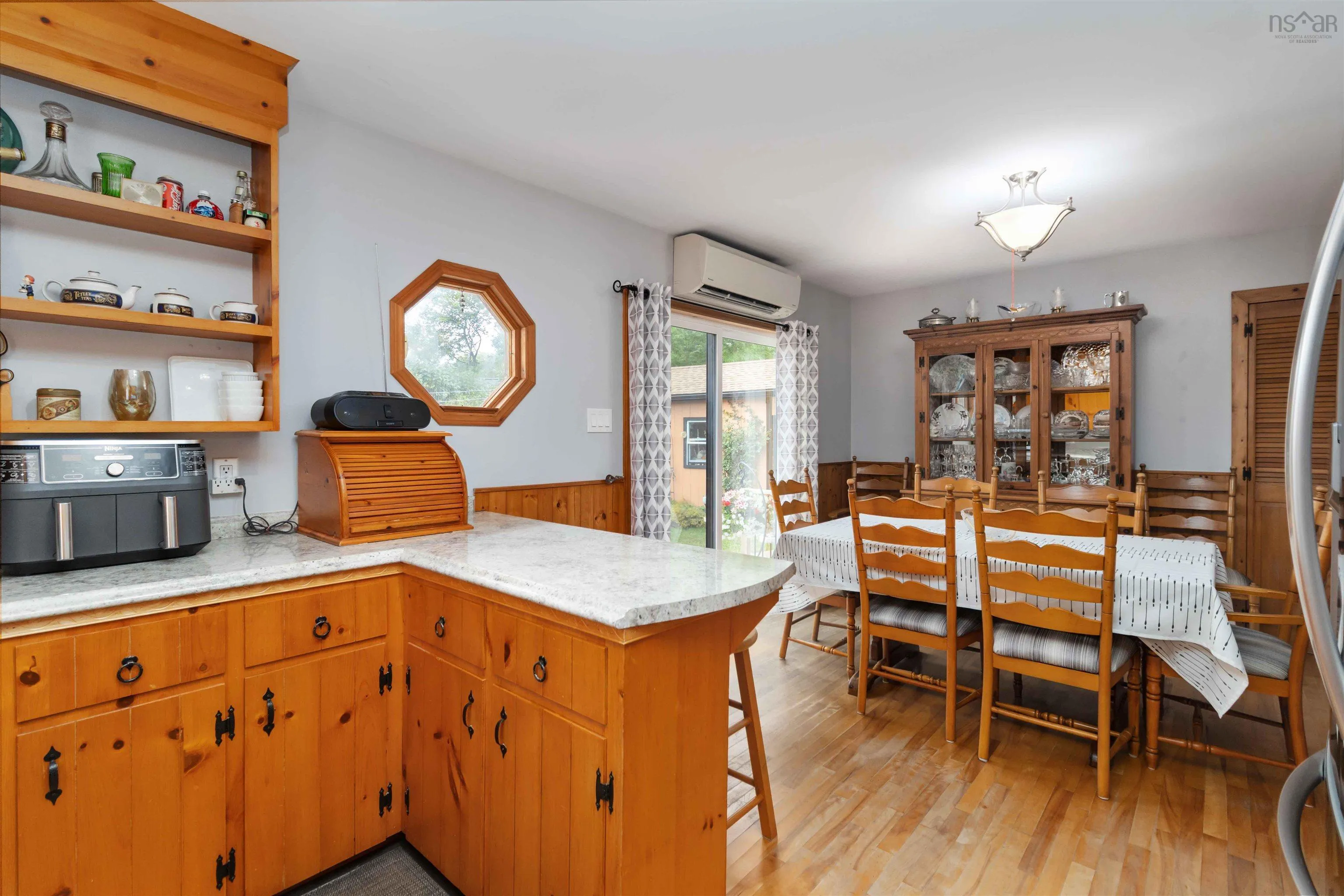1681 Riverside Drive, Lower Sackville, NS B4C 2Y7, 3 Bedrooms Bedrooms, ,2 BathroomsBathrooms,Residential,For Sale,Riverside Drive,202520852