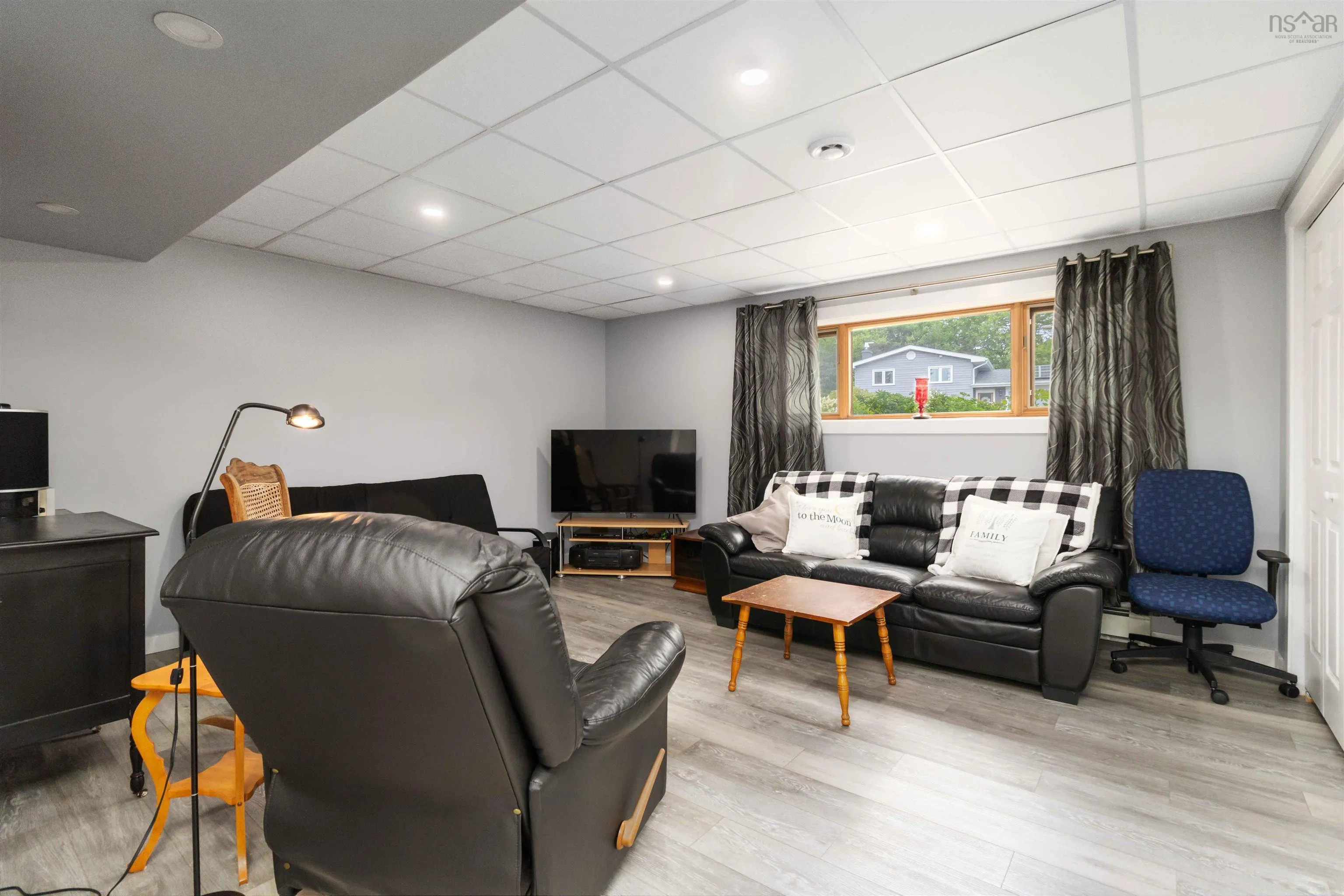 1681 Riverside Drive, Lower Sackville, NS B4C 2Y7, 3 Bedrooms Bedrooms, ,2 BathroomsBathrooms,Residential,For Sale,Riverside Drive,202520852