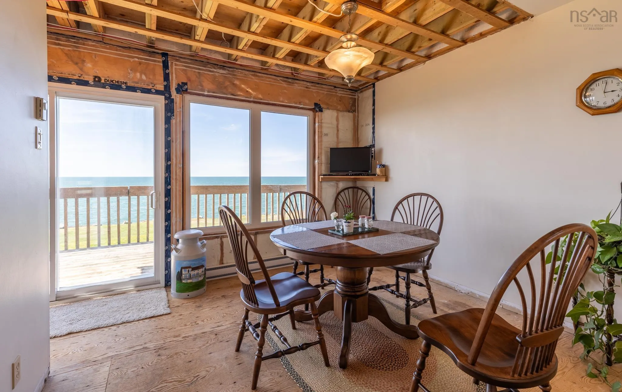 194 Thomas Road, Cape Forchu, NS B5A 5G7, 3 Bedrooms Bedrooms, ,3 BathroomsBathrooms,Residential,For Sale,Thomas,202511493