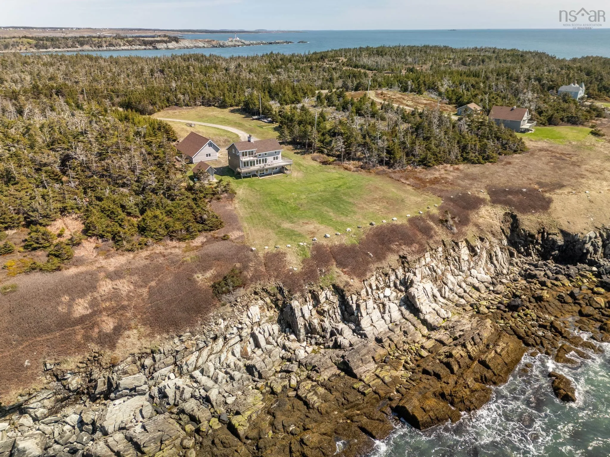 194 Thomas Road, Cape Forchu, NS B5A 5G7, 3 Bedrooms Bedrooms, ,3 BathroomsBathrooms,Residential,For Sale,Thomas,202511493