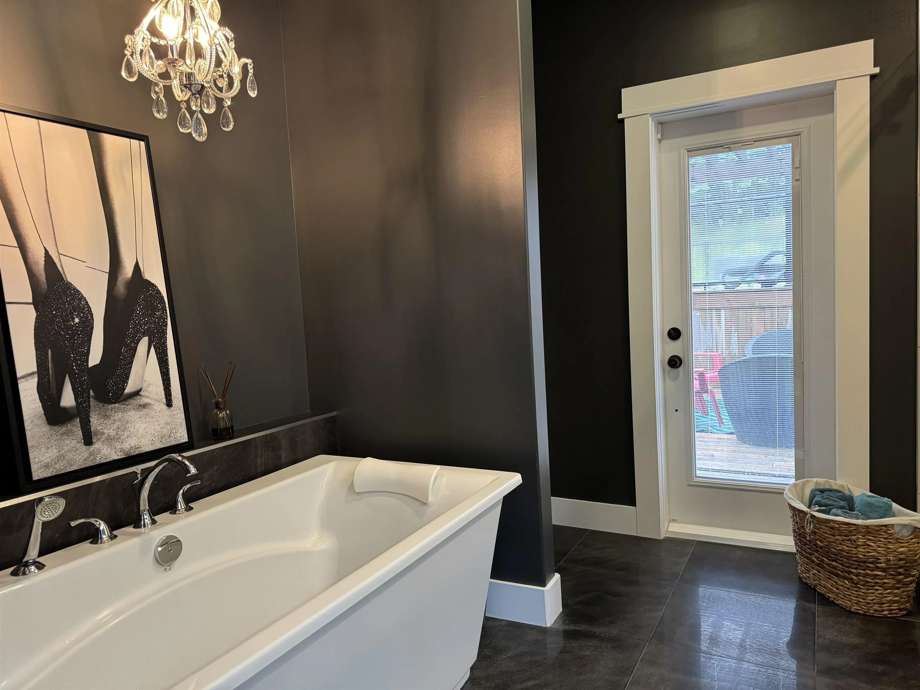 77 Fir Avenue, Salmon River, NS B2N 6P6, 3 Bedrooms Bedrooms, ,3 BathroomsBathrooms,Residential,For Sale,Fir,202520884