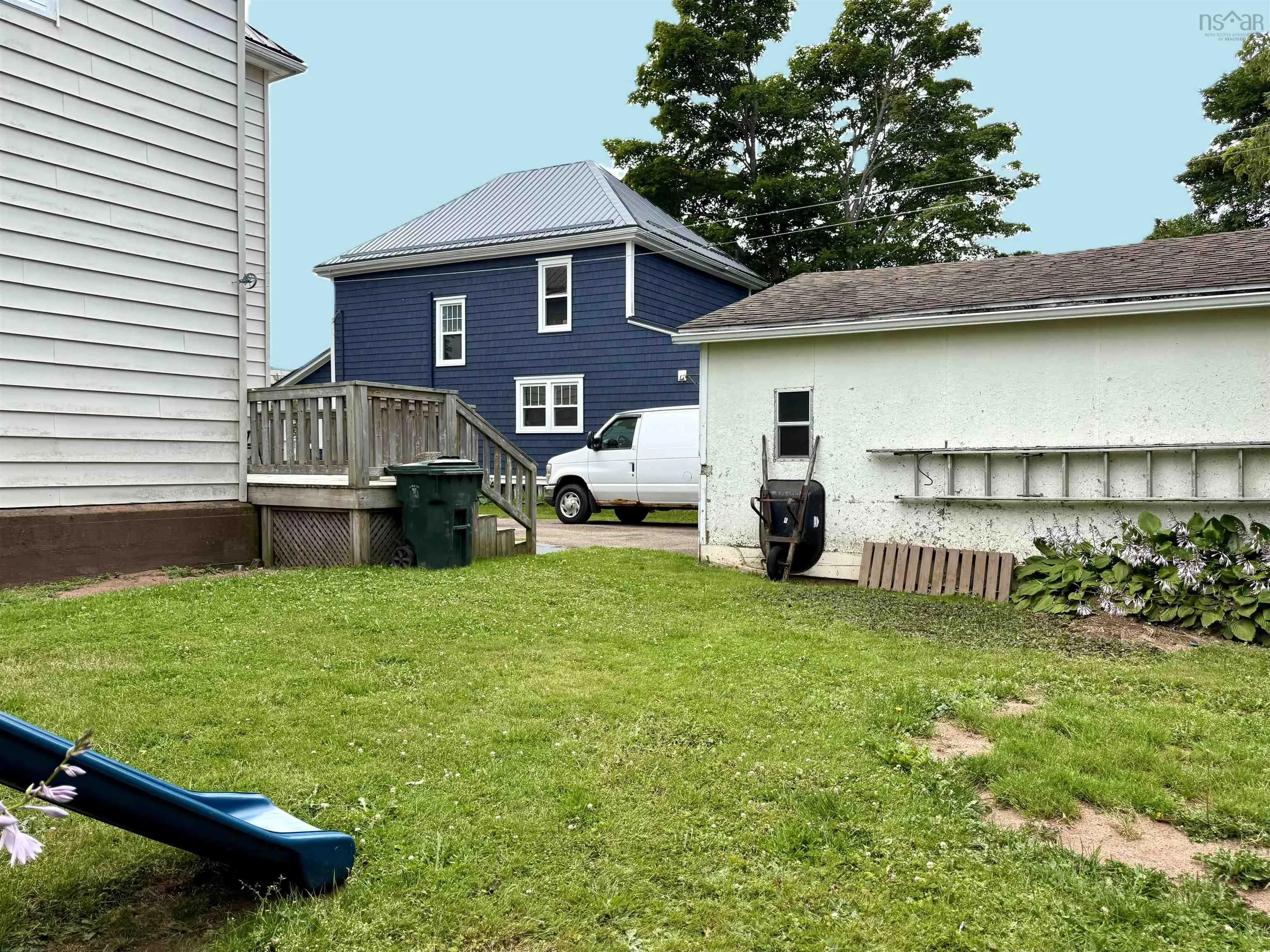 68 Spring Street, Amherst Ns B4h 1s5, 4 Bedrooms Bedrooms, ,2 BathroomsBathrooms,Residential,For Sale,Spring,202502349