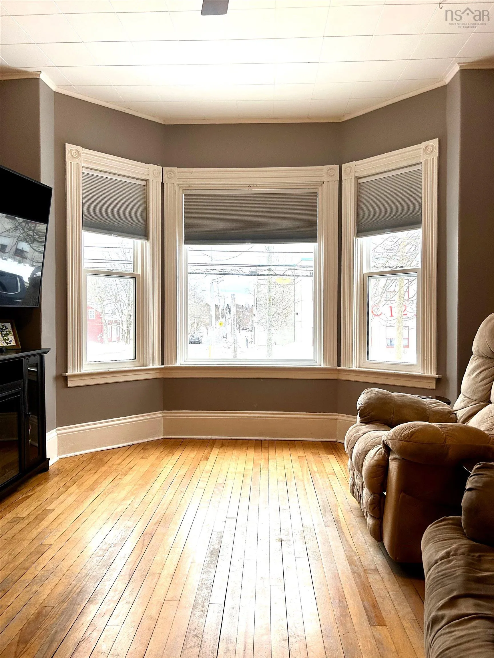 68 Spring Street, Amherst Ns B4h 1s5, 4 Bedrooms Bedrooms, ,2 BathroomsBathrooms,Residential,For Sale,Spring,202502349