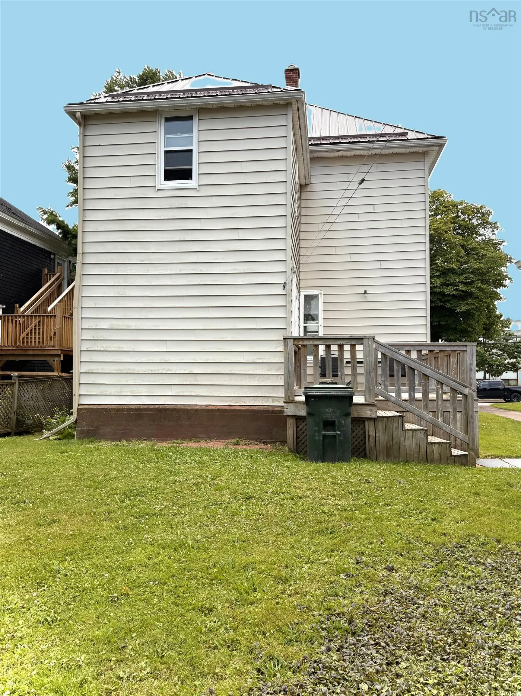 68 Spring Street, Amherst Ns B4h 1s5, 4 Bedrooms Bedrooms, ,2 BathroomsBathrooms,Residential,For Sale,Spring,202502349