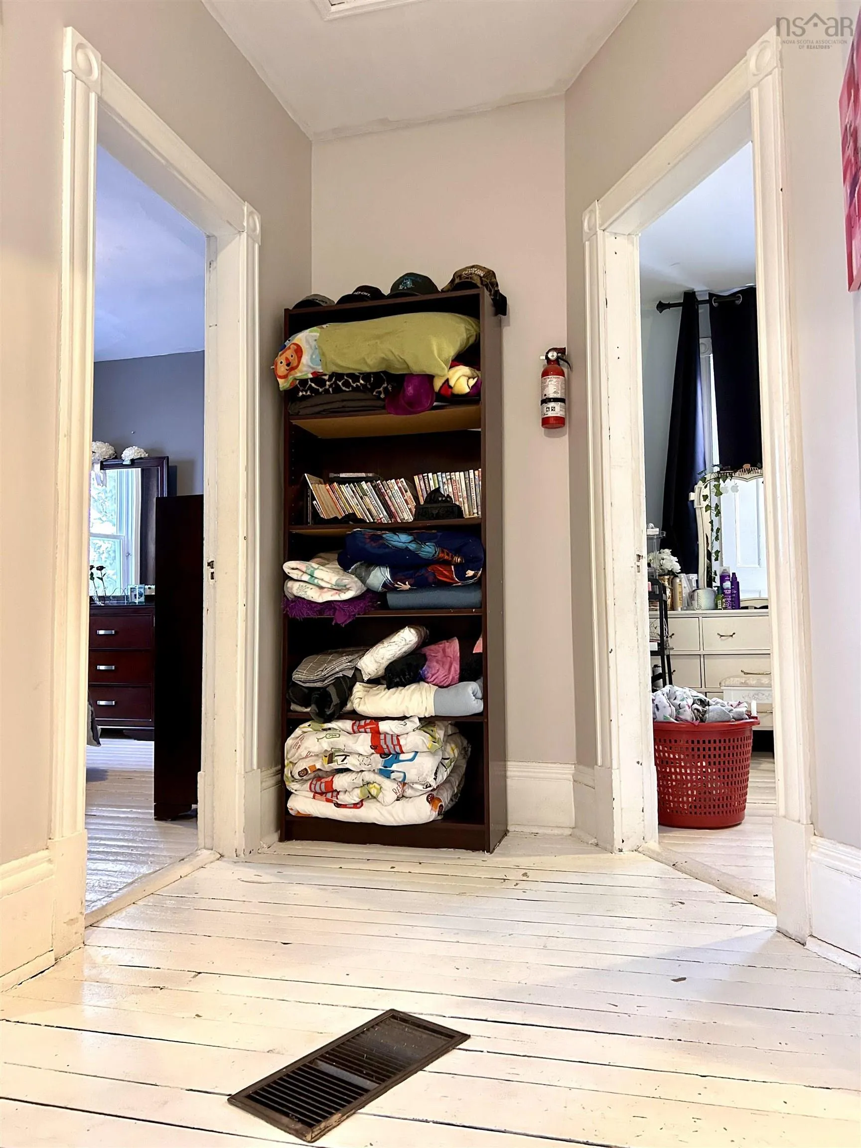 68 Spring Street, Amherst Ns B4h 1s5, 4 Bedrooms Bedrooms, ,2 BathroomsBathrooms,Residential,For Sale,Spring,202502349