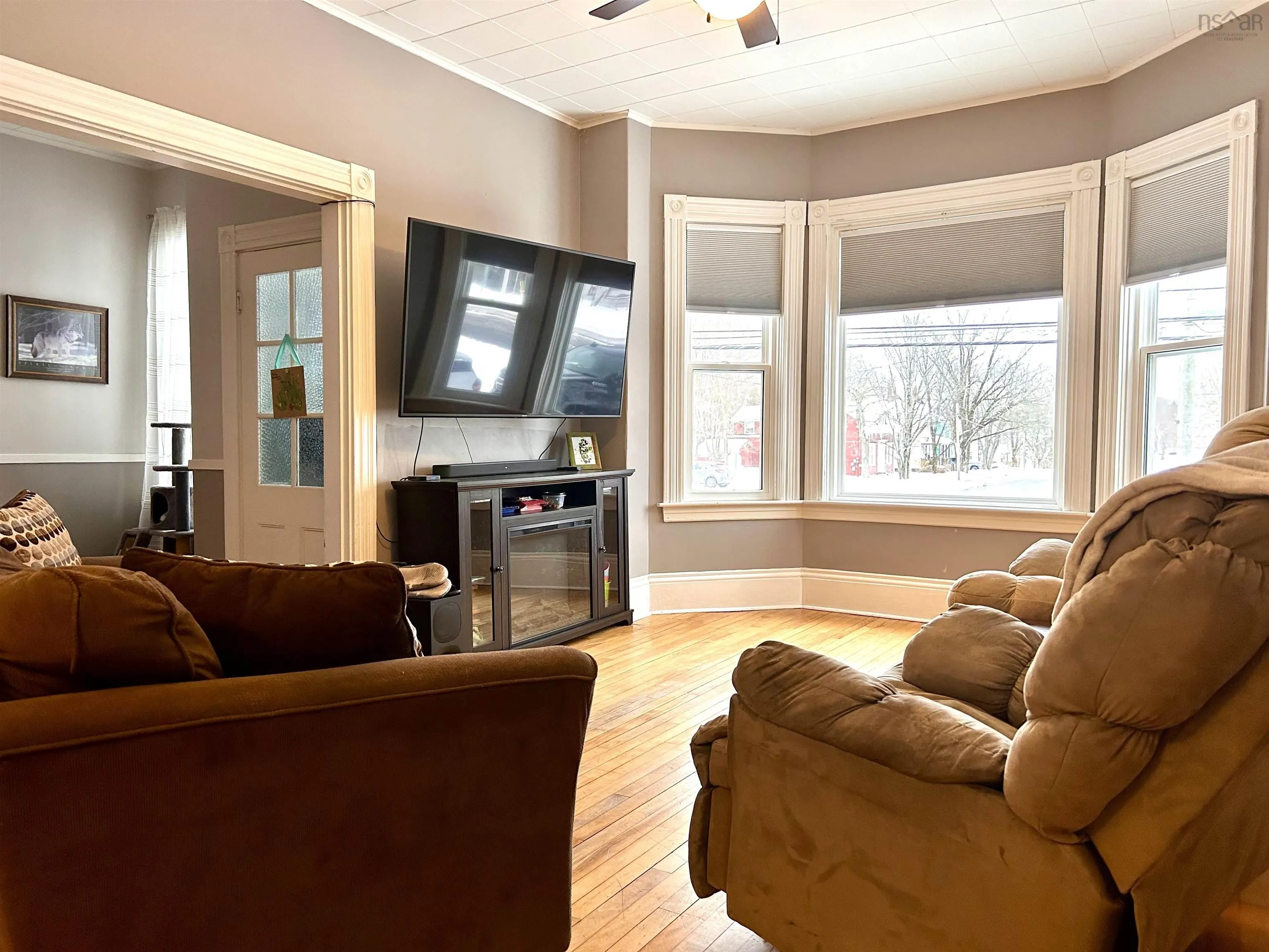 68 Spring Street, Amherst Ns B4h 1s5, 4 Bedrooms Bedrooms, ,2 BathroomsBathrooms,Residential,For Sale,Spring,202502349