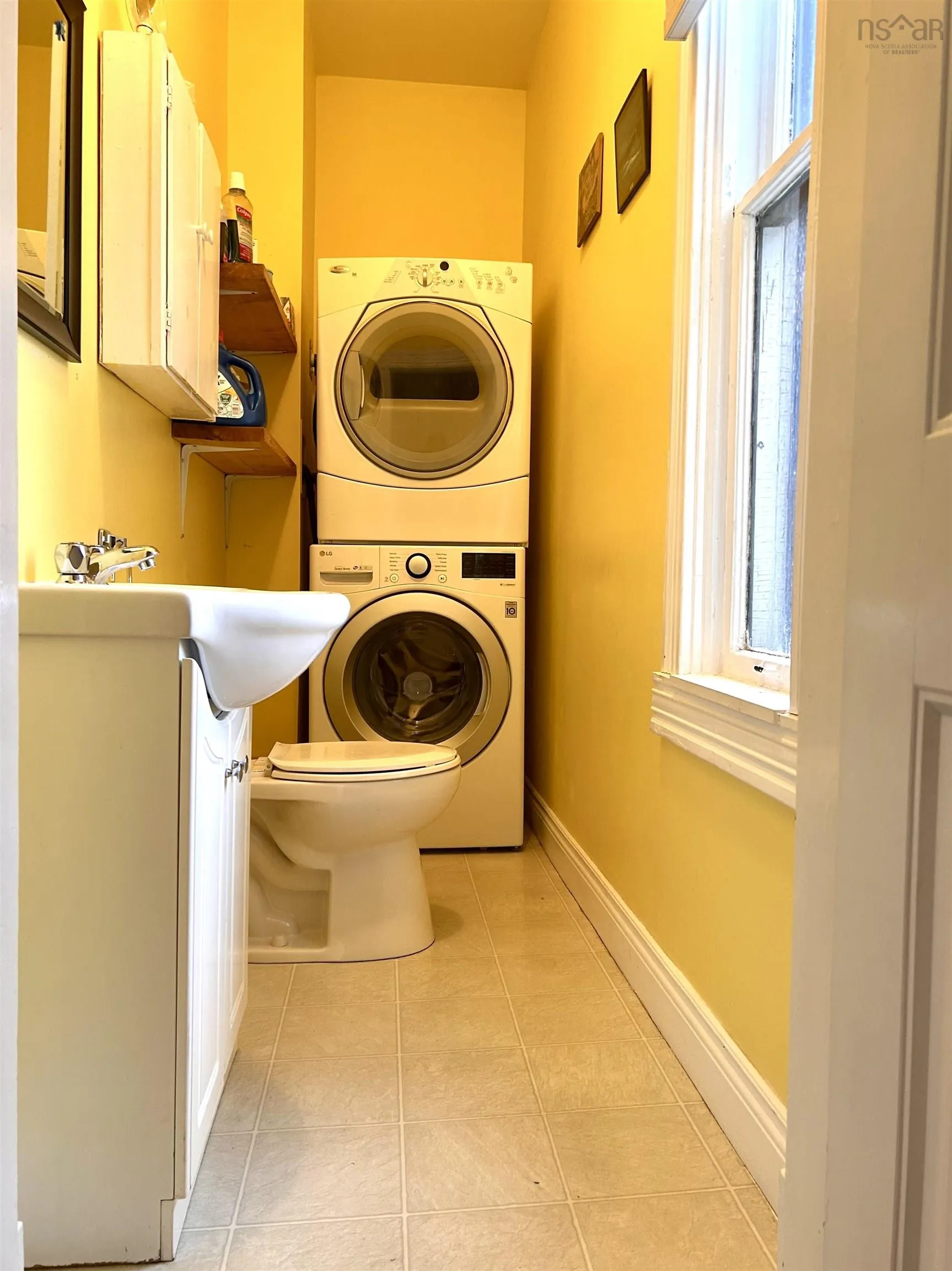 68 Spring Street, Amherst Ns B4h 1s5, 4 Bedrooms Bedrooms, ,2 BathroomsBathrooms,Residential,For Sale,Spring,202502349