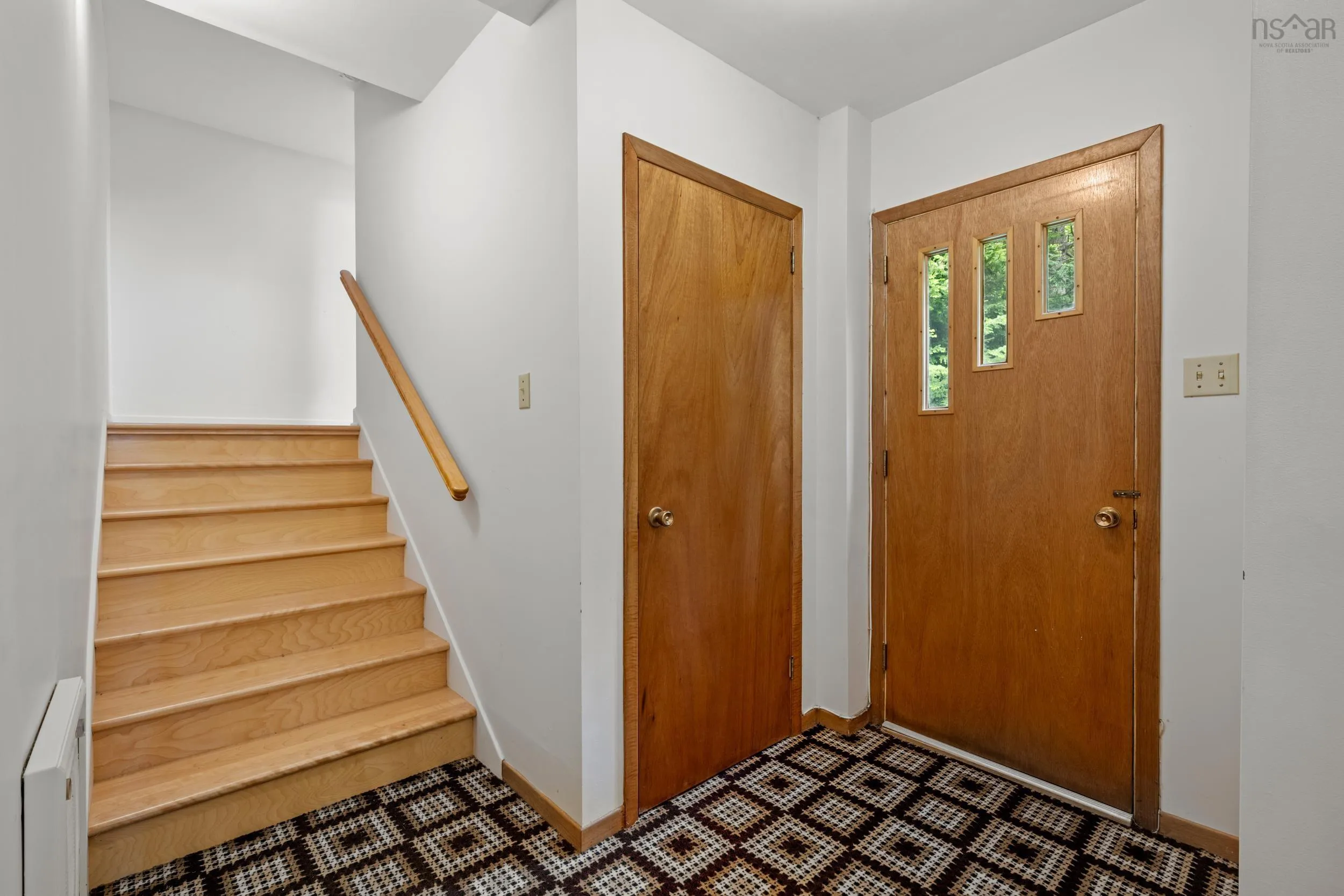 20 Sunnydale Drive, Glen Haven, NS B3Z 2T8, 4 Bedrooms Bedrooms, ,2 BathroomsBathrooms,Residential,For Sale,Sunnydale,202514004