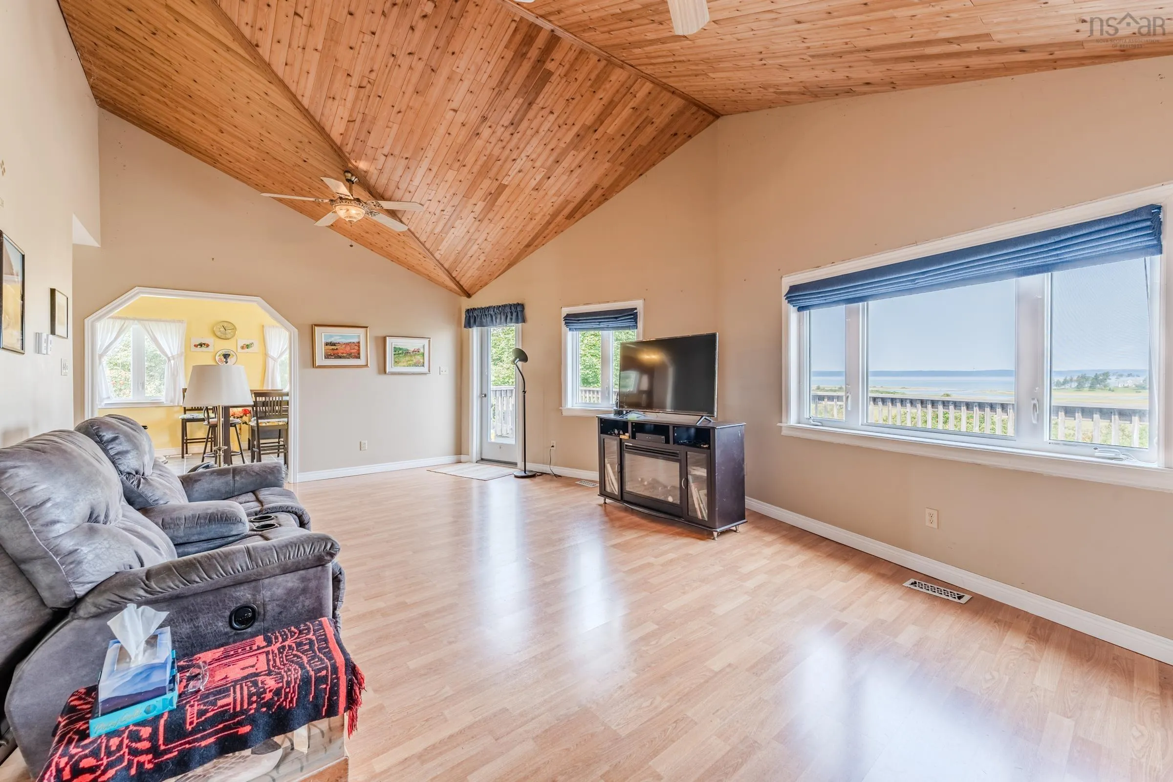2743 Highway 1, Grosses Coques Ns B0w 1m0, 4 Bedrooms Bedrooms, ,3 BathroomsBathrooms,Residential,For Sale,Highway 1,202420327