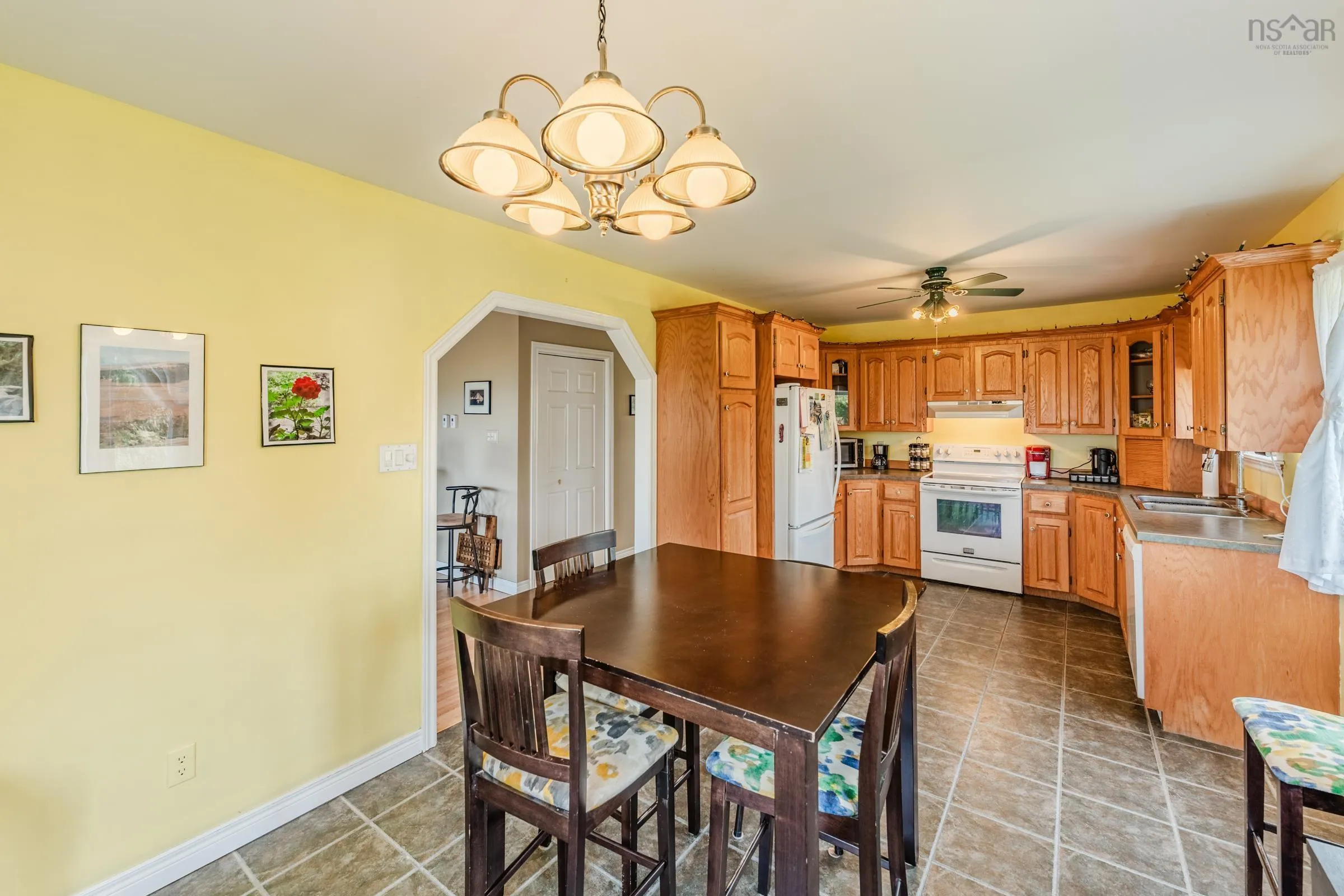 2743 Highway 1, Grosses Coques Ns B0w 1m0, 4 Bedrooms Bedrooms, ,3 BathroomsBathrooms,Residential,For Sale,Highway 1,202420327