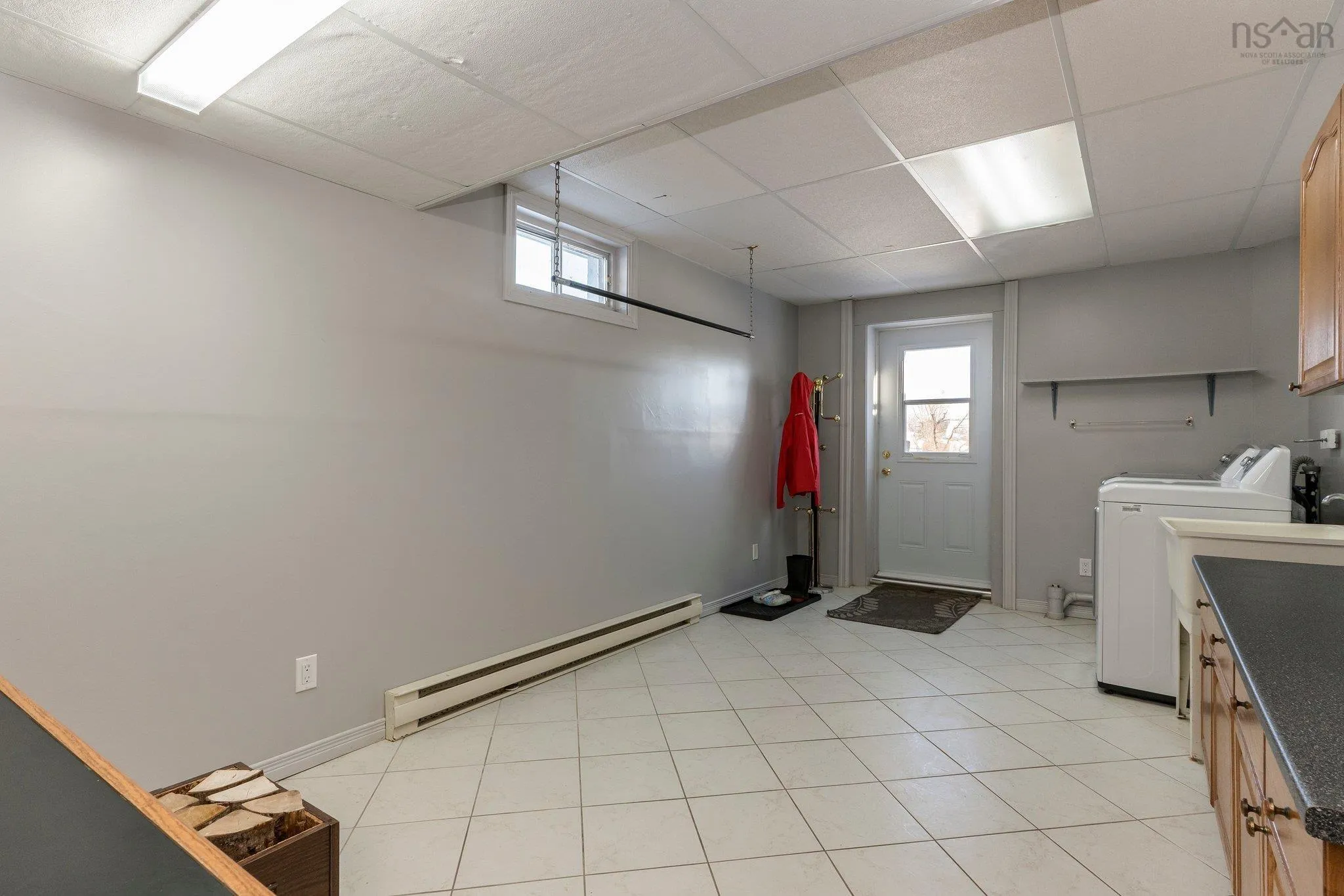 12 Lakeshore Drive, Lyons Brook Ns B0k 1h0, 3 Bedrooms Bedrooms, ,4 BathroomsBathrooms,Residential,For Sale,Lakeshore Drive,202501440