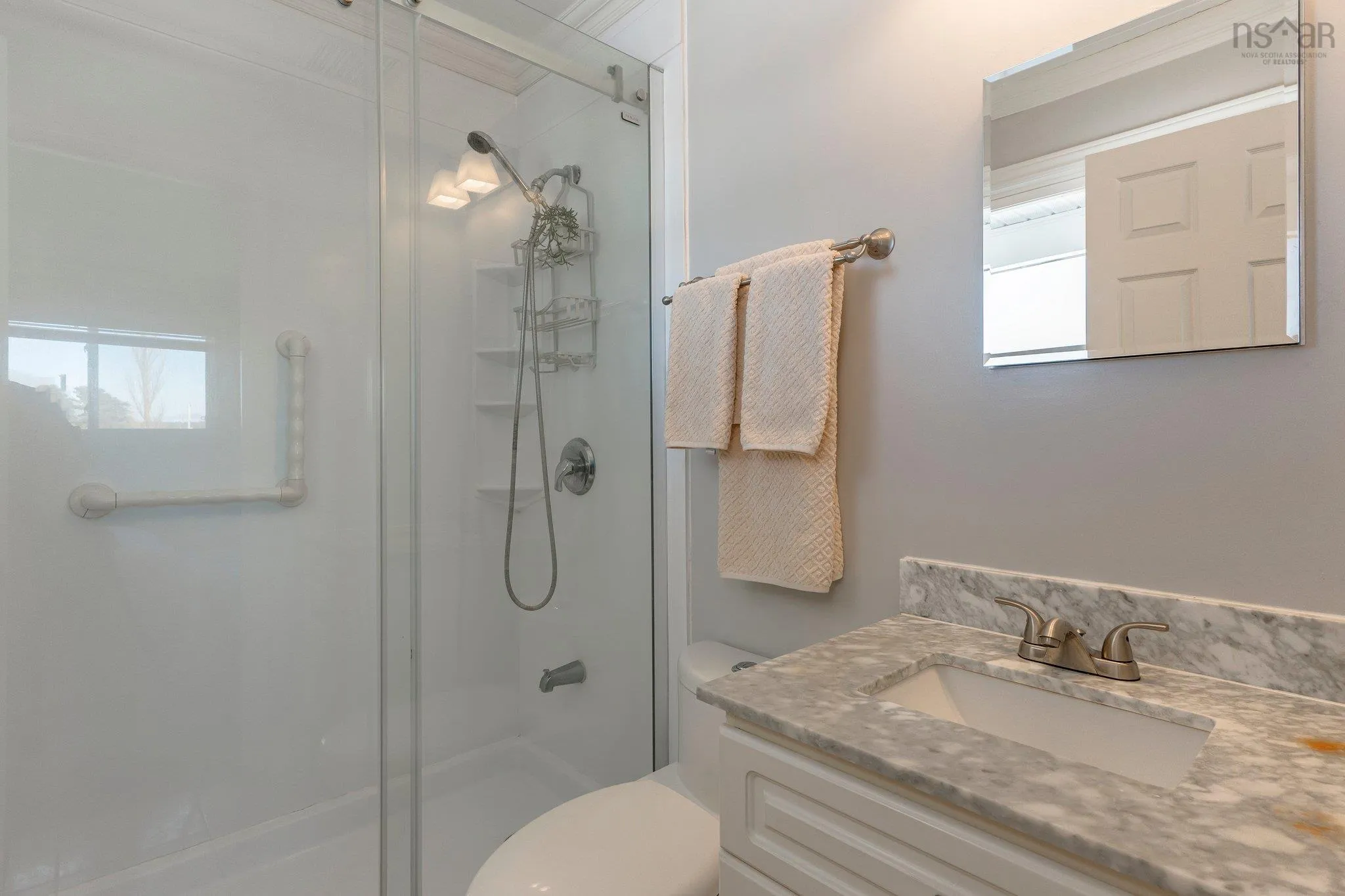 12 Lakeshore Drive, Lyons Brook Ns B0k 1h0, 3 Bedrooms Bedrooms, ,4 BathroomsBathrooms,Residential,For Sale,Lakeshore Drive,202501440