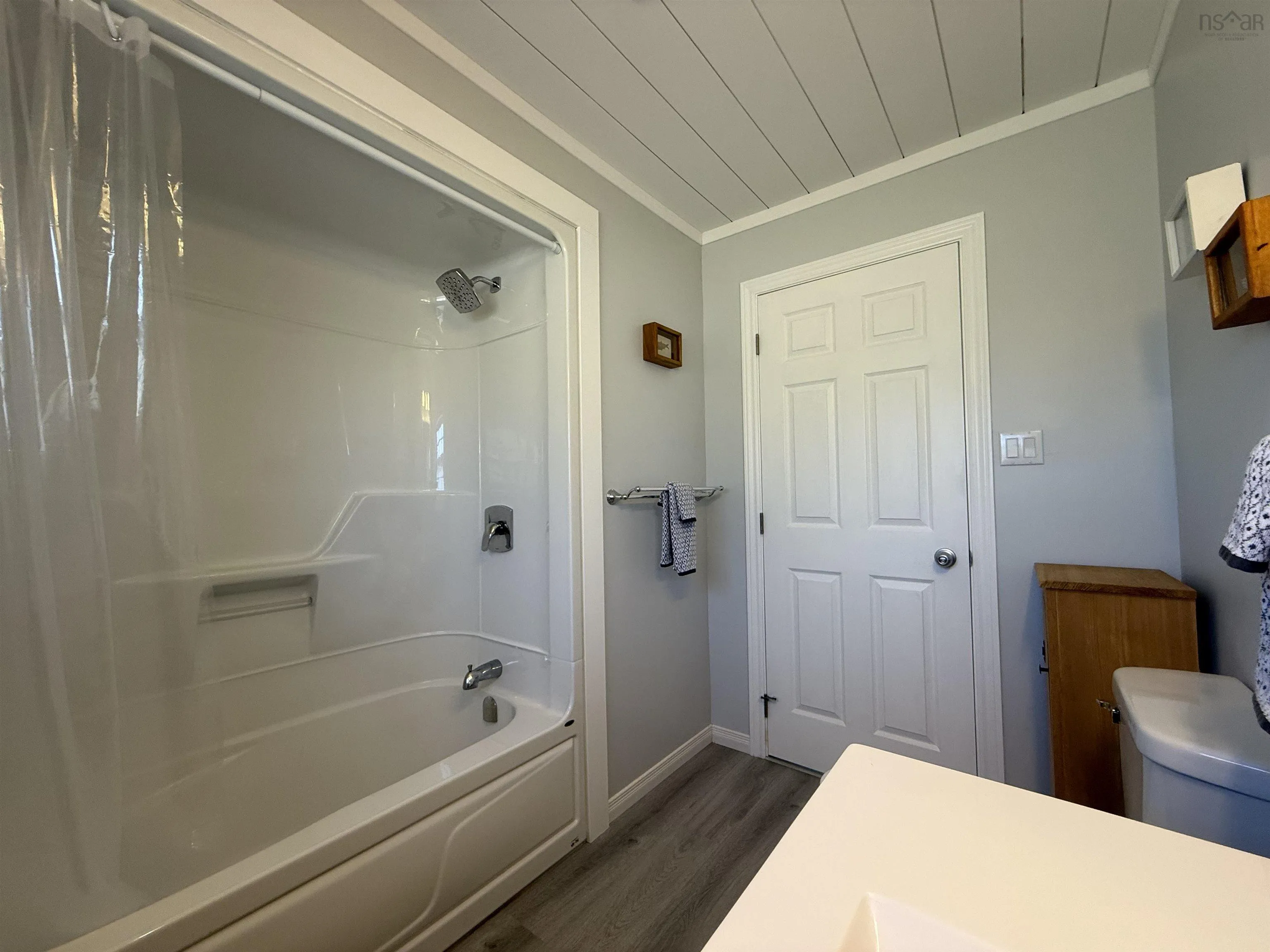 3524 Eastern Avenue, Parrsboro Ns B0m 1s0, 2 Bedrooms Bedrooms, ,1 BathroomBathrooms,Residential,For Sale,Eastern,202506409