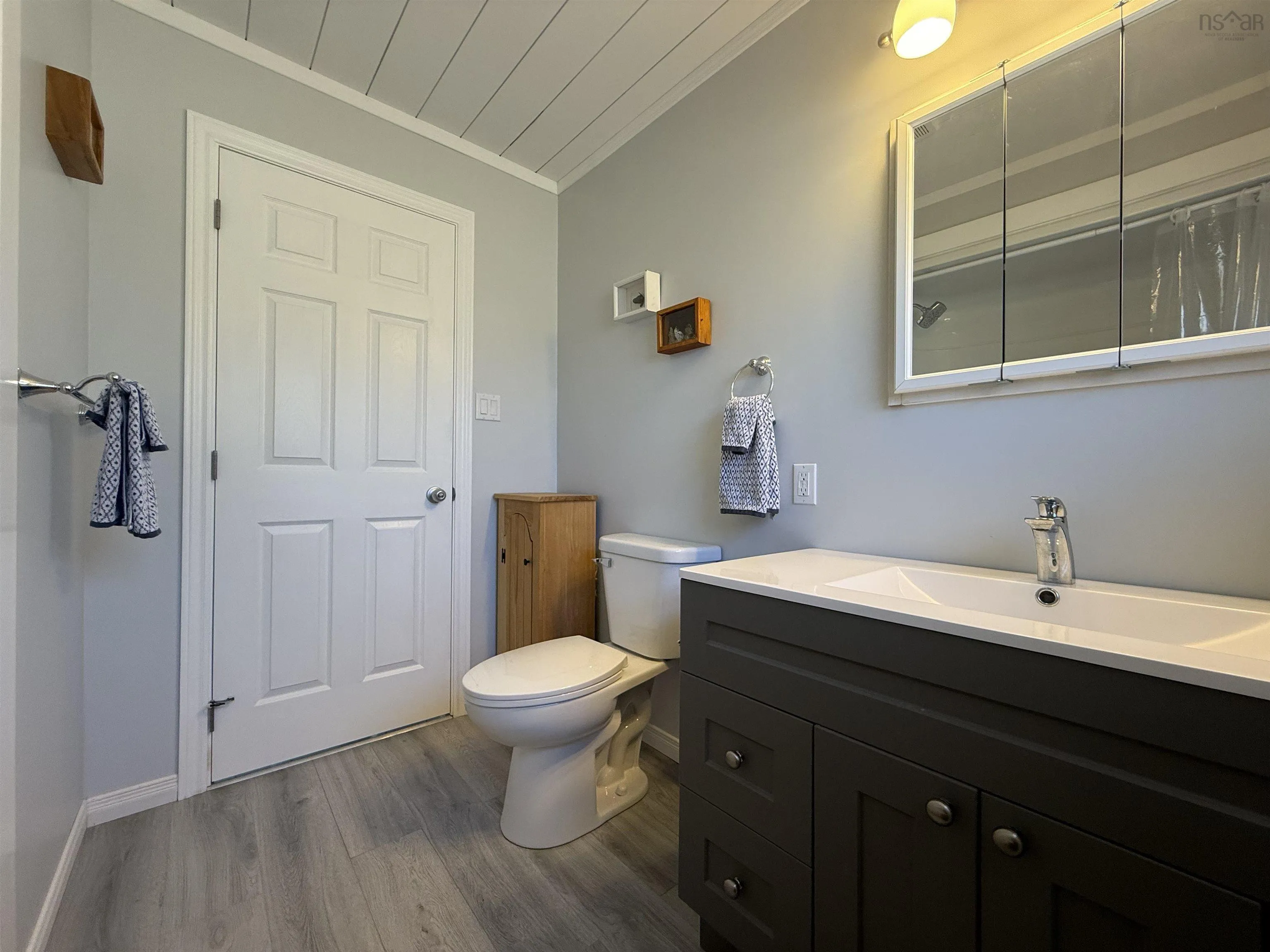 3524 Eastern Avenue, Parrsboro Ns B0m 1s0, 2 Bedrooms Bedrooms, ,1 BathroomBathrooms,Residential,For Sale,Eastern,202506409