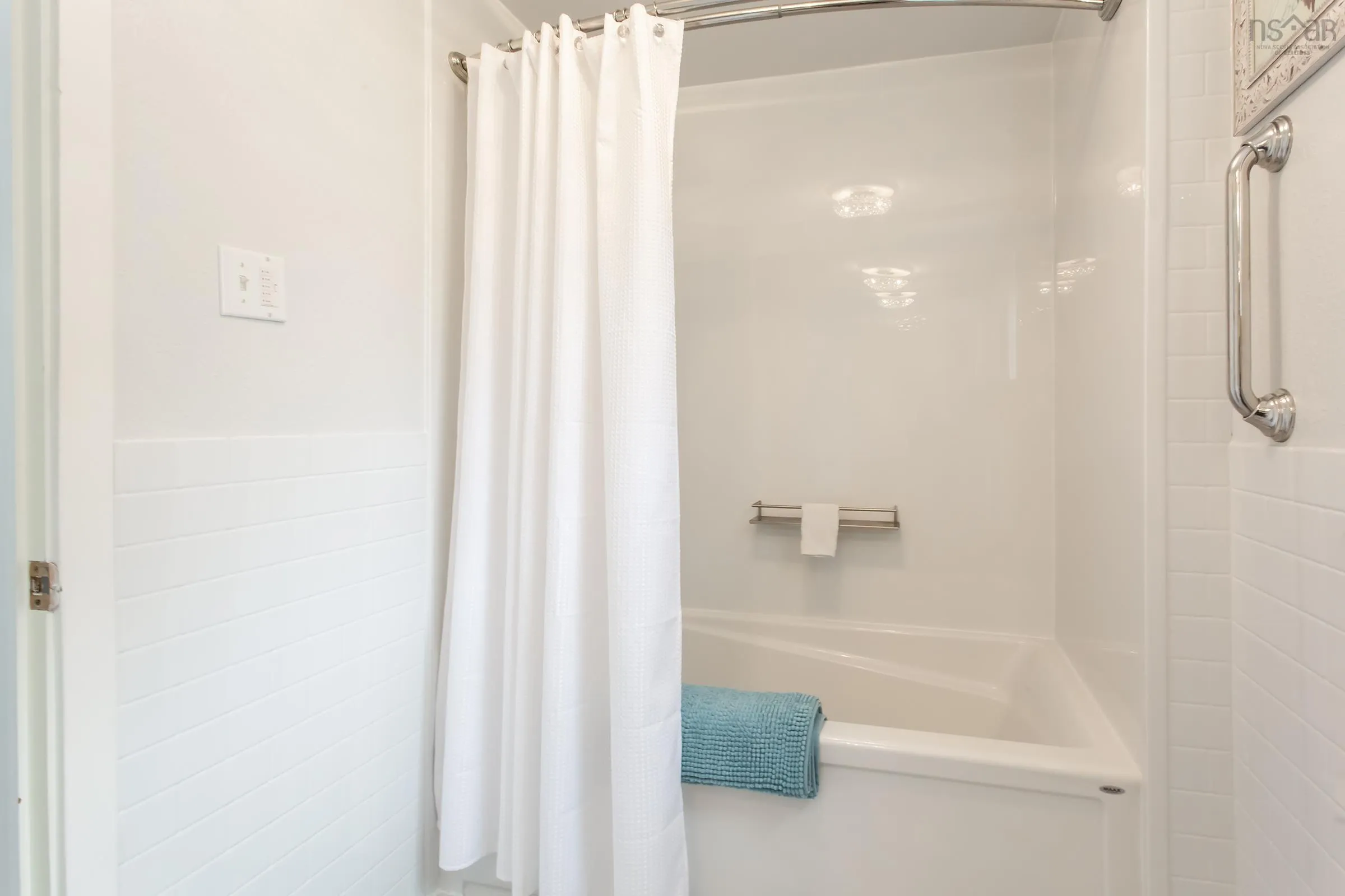 2151 Highway 1, Auburn, NS B0P 1A0, 3 Bedrooms Bedrooms, ,3 BathroomsBathrooms,Residential,For Sale,Highway 1,202512138