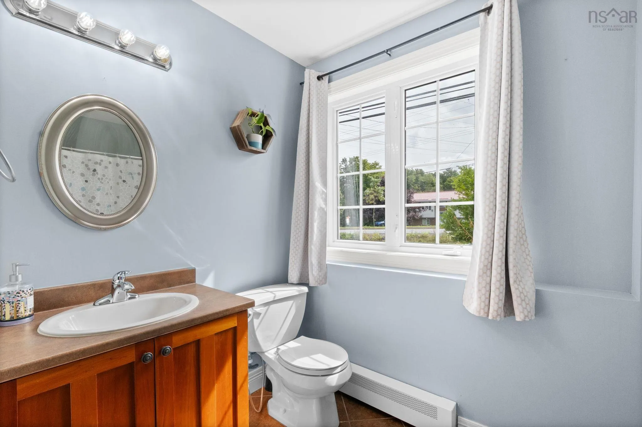 524 Cow Bay Road, Eastern Passage, NS B3G 1J6, 5 Bedrooms Bedrooms, ,3 BathroomsBathrooms,Residential,For Sale,Cow Bay,202523233