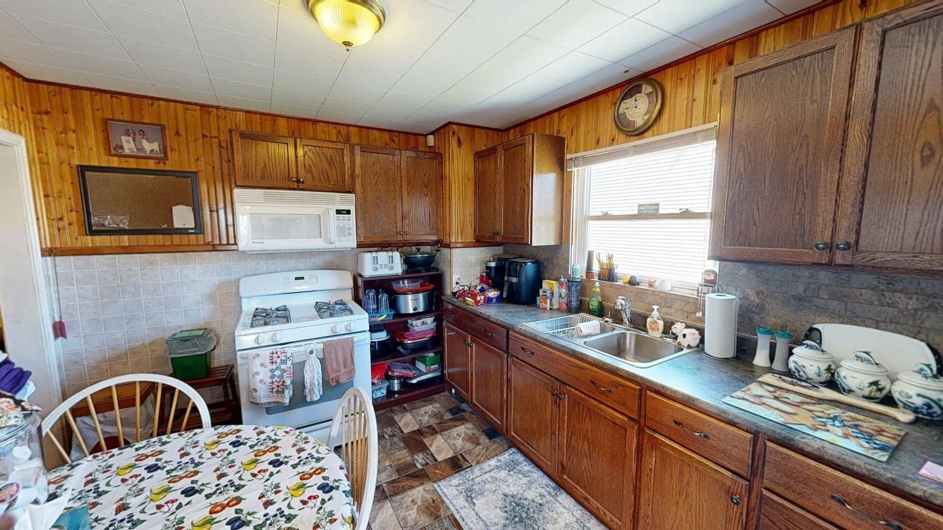 69 Howard Avenue, Eastern Passage, NS B3G 1M4, 2 Bedrooms Bedrooms, ,1 BathroomBathrooms,Residential,For Sale,Howard Avenue,202521415