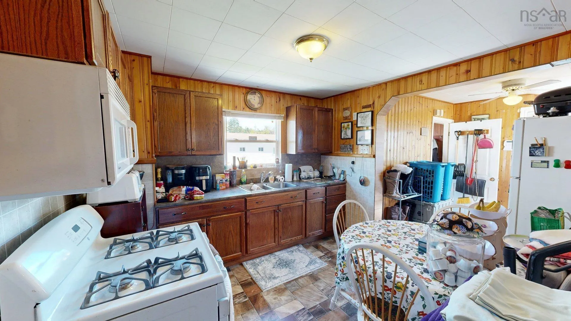 69 Howard Avenue, Eastern Passage, NS B3G 1M4, 2 Bedrooms Bedrooms, ,1 BathroomBathrooms,Residential,For Sale,Howard Avenue,202521415