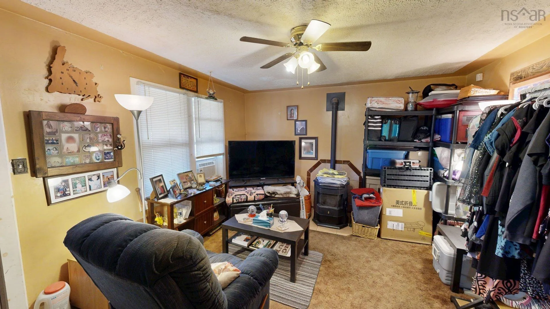 69 Howard Avenue, Eastern Passage, NS B3G 1M4, 2 Bedrooms Bedrooms, ,1 BathroomBathrooms,Residential,For Sale,Howard Avenue,202521415