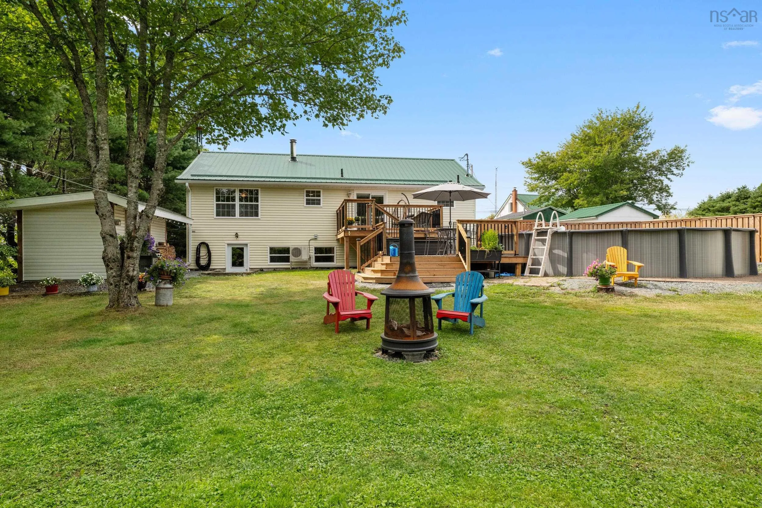1703 Hammonds Plains Road, Hammonds Plains, NS B4B 1P5, 3 Bedrooms Bedrooms, ,1 BathroomBathrooms,Residential,For Sale,Hammonds Plains,202521377