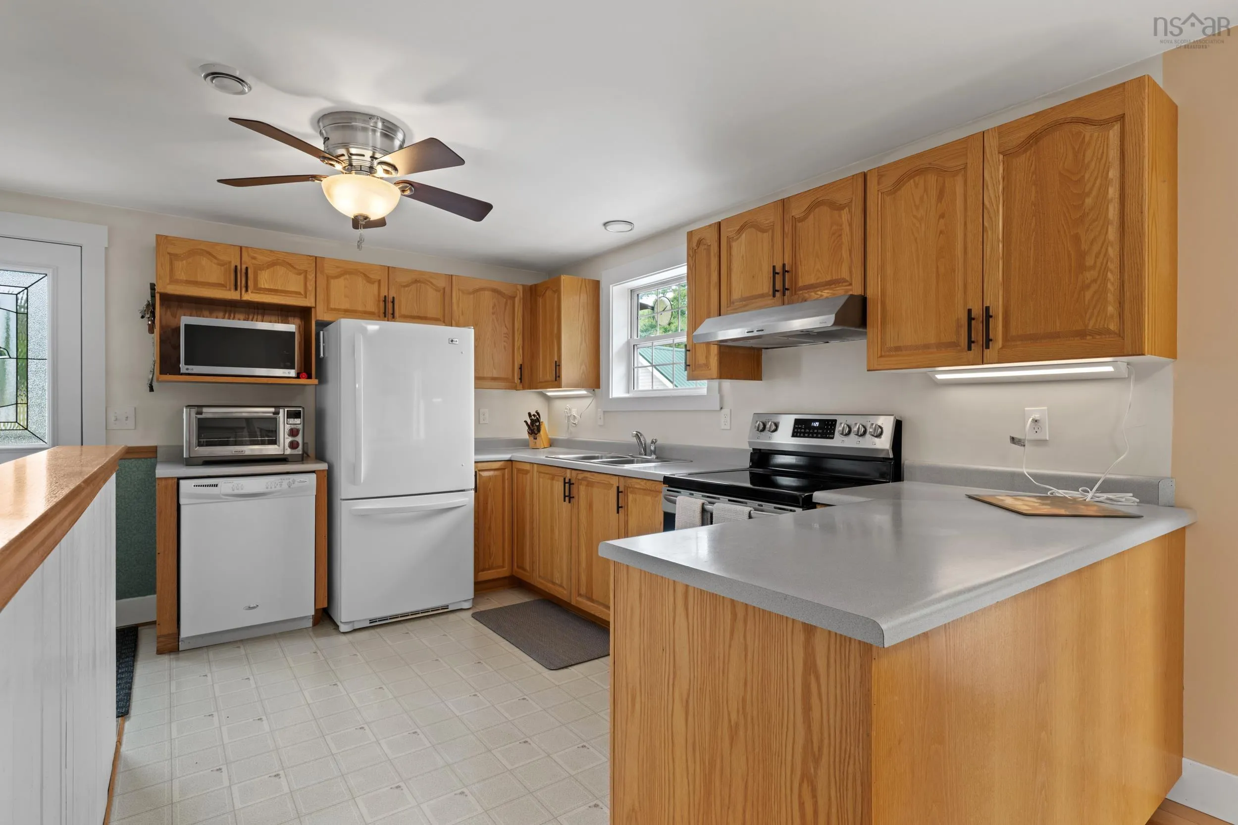 1703 Hammonds Plains Road, Hammonds Plains, NS B4B 1P5, 3 Bedrooms Bedrooms, ,1 BathroomBathrooms,Residential,For Sale,Hammonds Plains,202521377