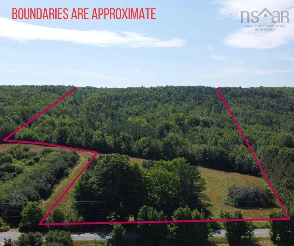 562 Messenger Road, Tremont, NS B0P 1R0, 2 Bedrooms Bedrooms, ,2 BathroomsBathrooms,Residential,For Sale,Messenger,202518692