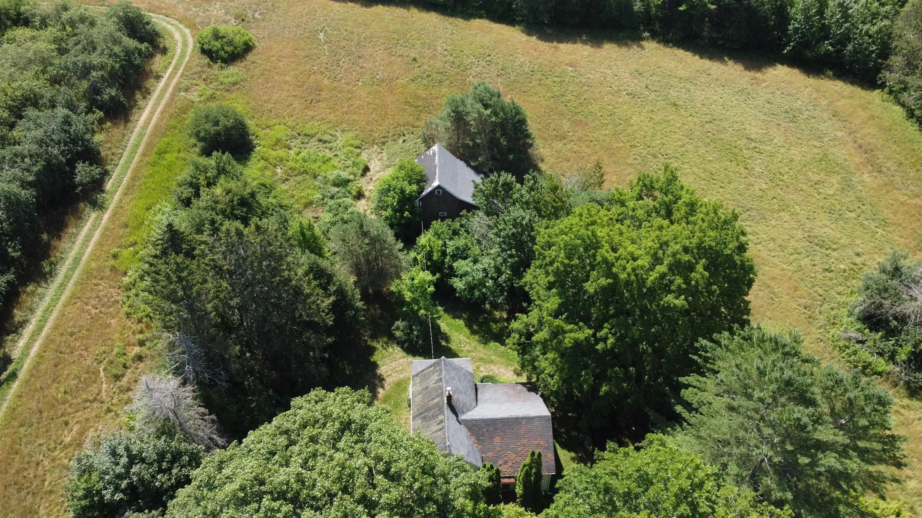 562 Messenger Road, Tremont, NS B0P 1R0, 2 Bedrooms Bedrooms, ,2 BathroomsBathrooms,Residential,For Sale,Messenger,202518692