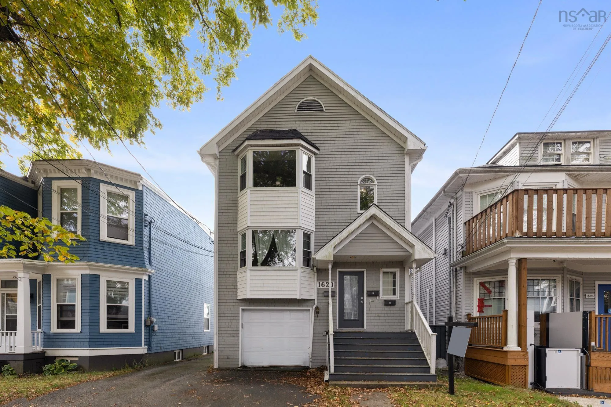 1620 Edward Street, Halifax, NS B3H 3J1, 5 Bedrooms Bedrooms, ,Residential Income,For Sale,Edward,202525513