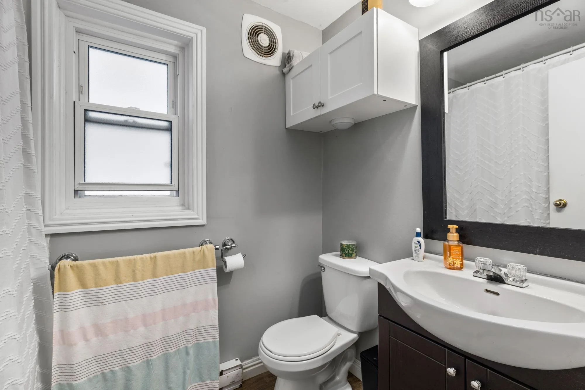 1620 Edward Street, Halifax, NS B3H 3J1, 5 Bedrooms Bedrooms, ,Residential Income,For Sale,Edward,202525513